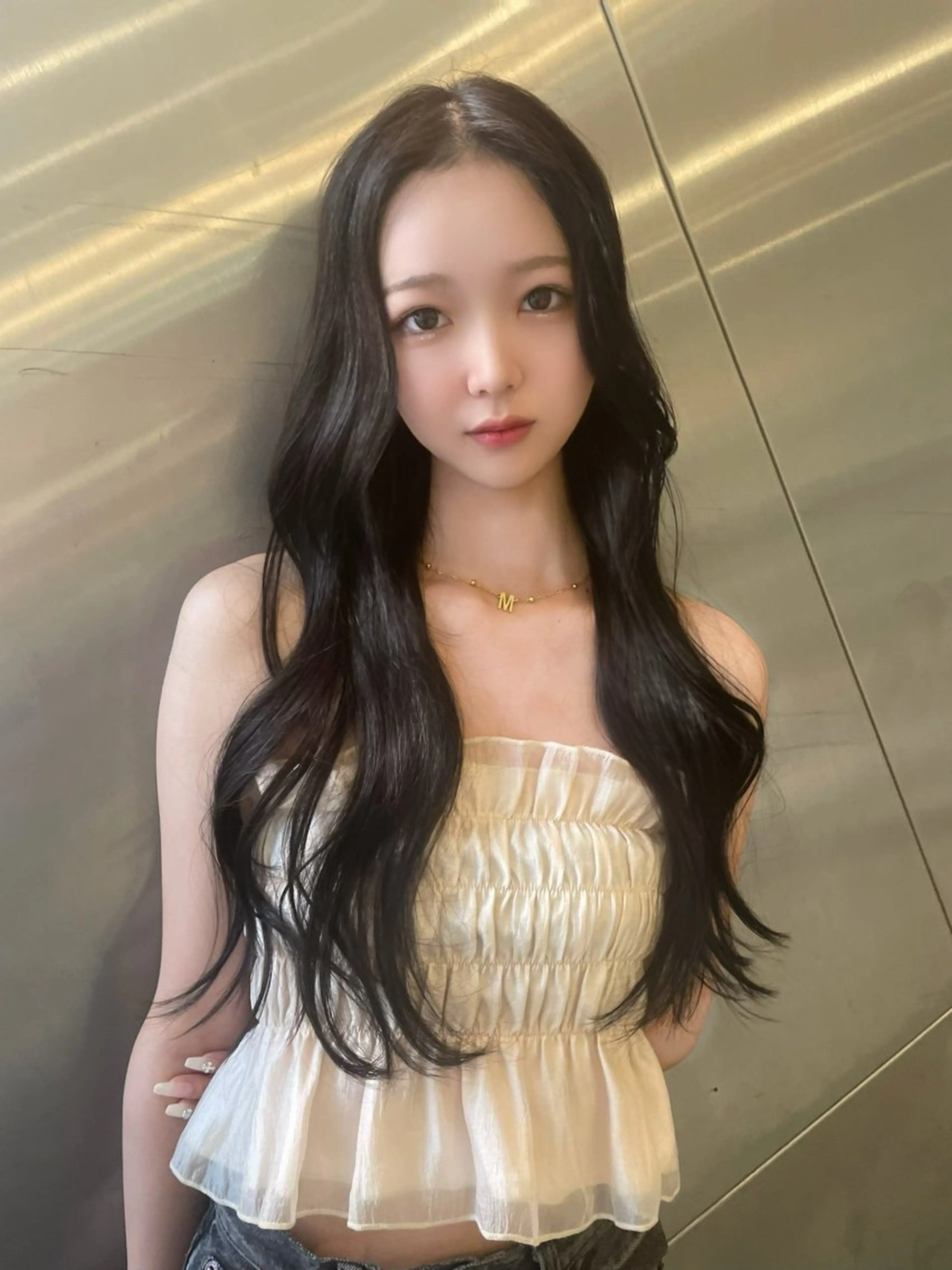 ロング カラー レイヤーカット AIRI layer cut hairのヘアスタイル