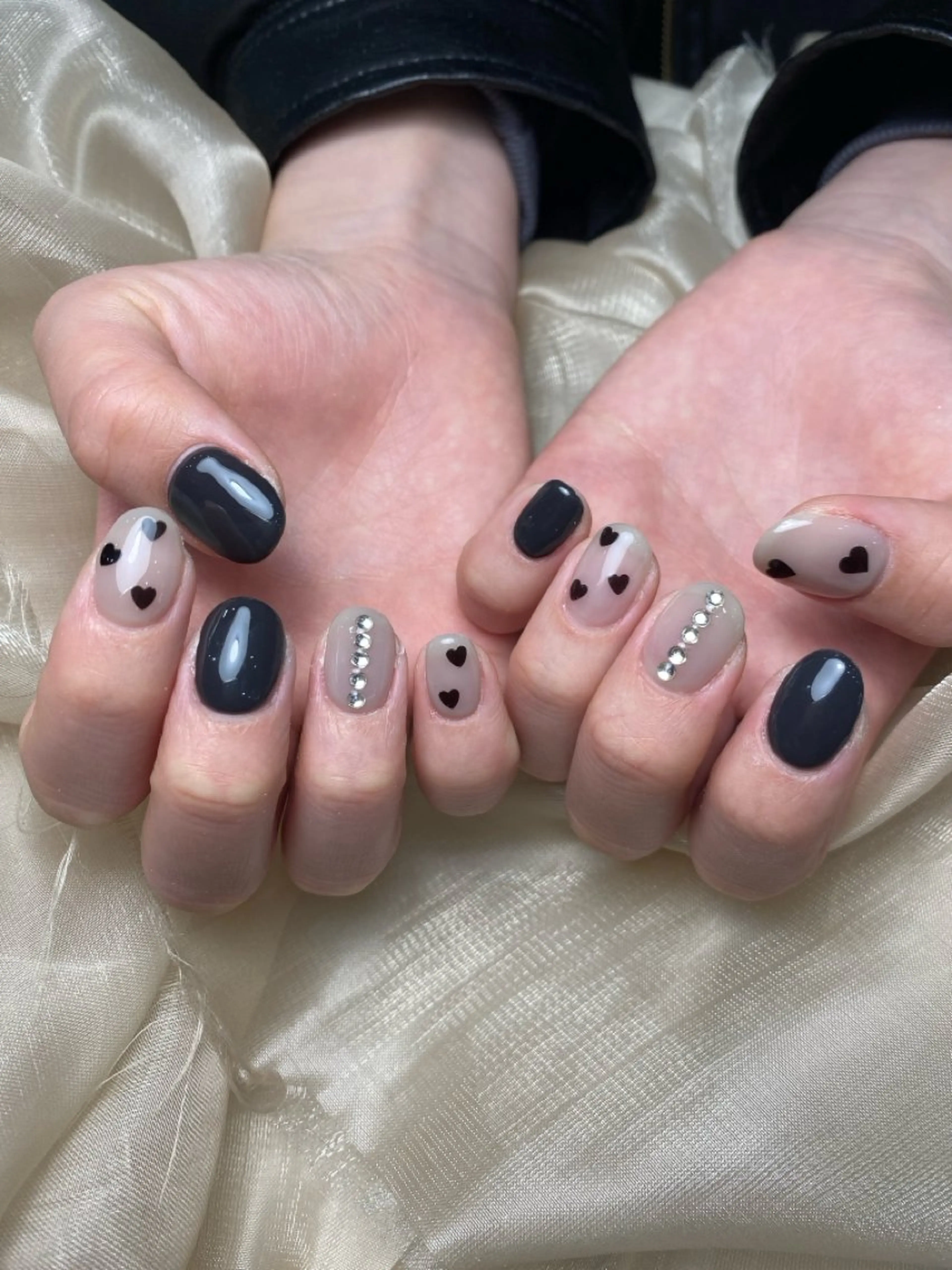Jr.ネイリスト特別価格🌟Hand🌟持ち込みデザイン６本やり放題4本ワンカラーの写真