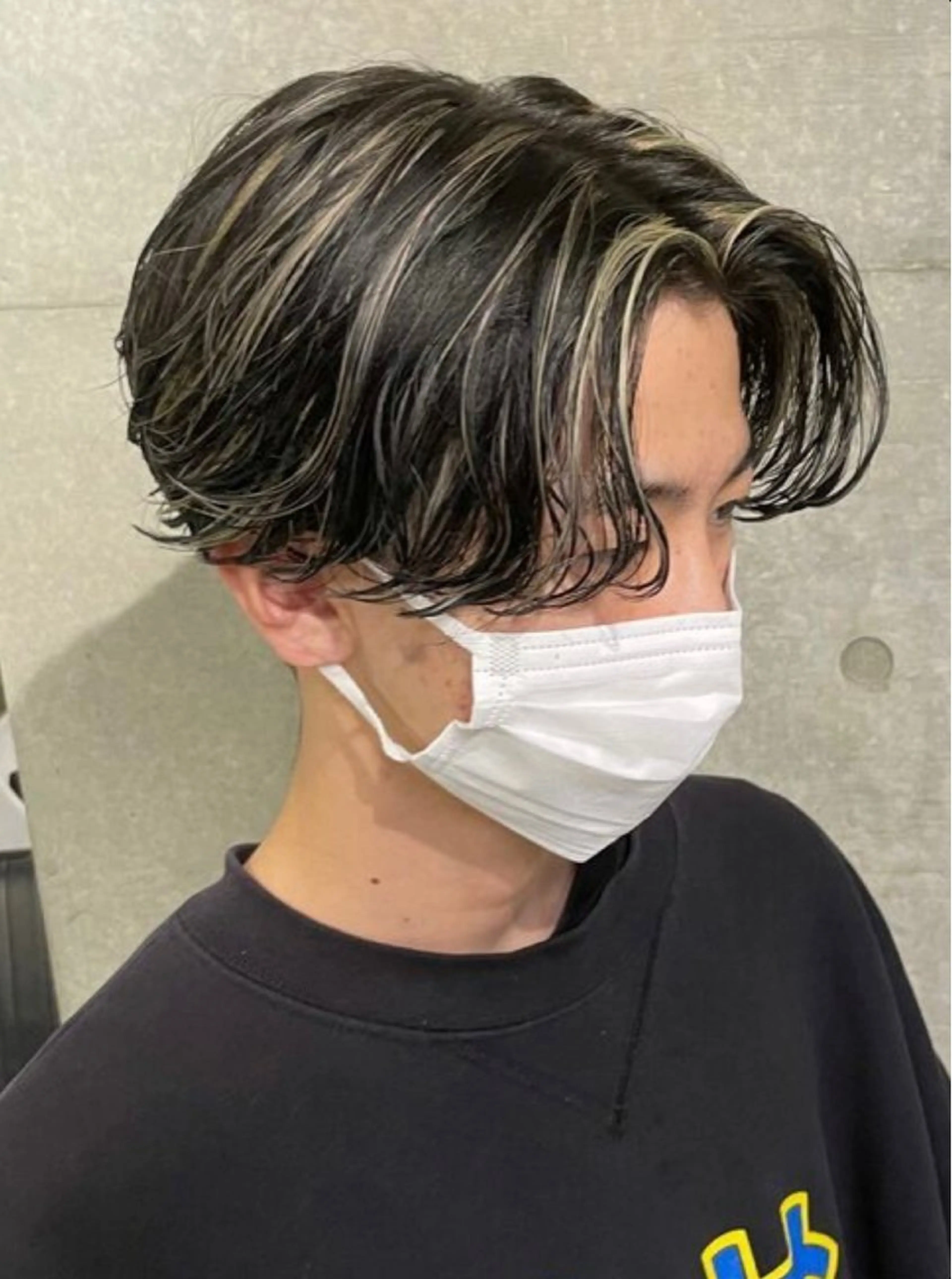 カラー ハイライトカラー fifth 今西翔汰のヘアスタイル