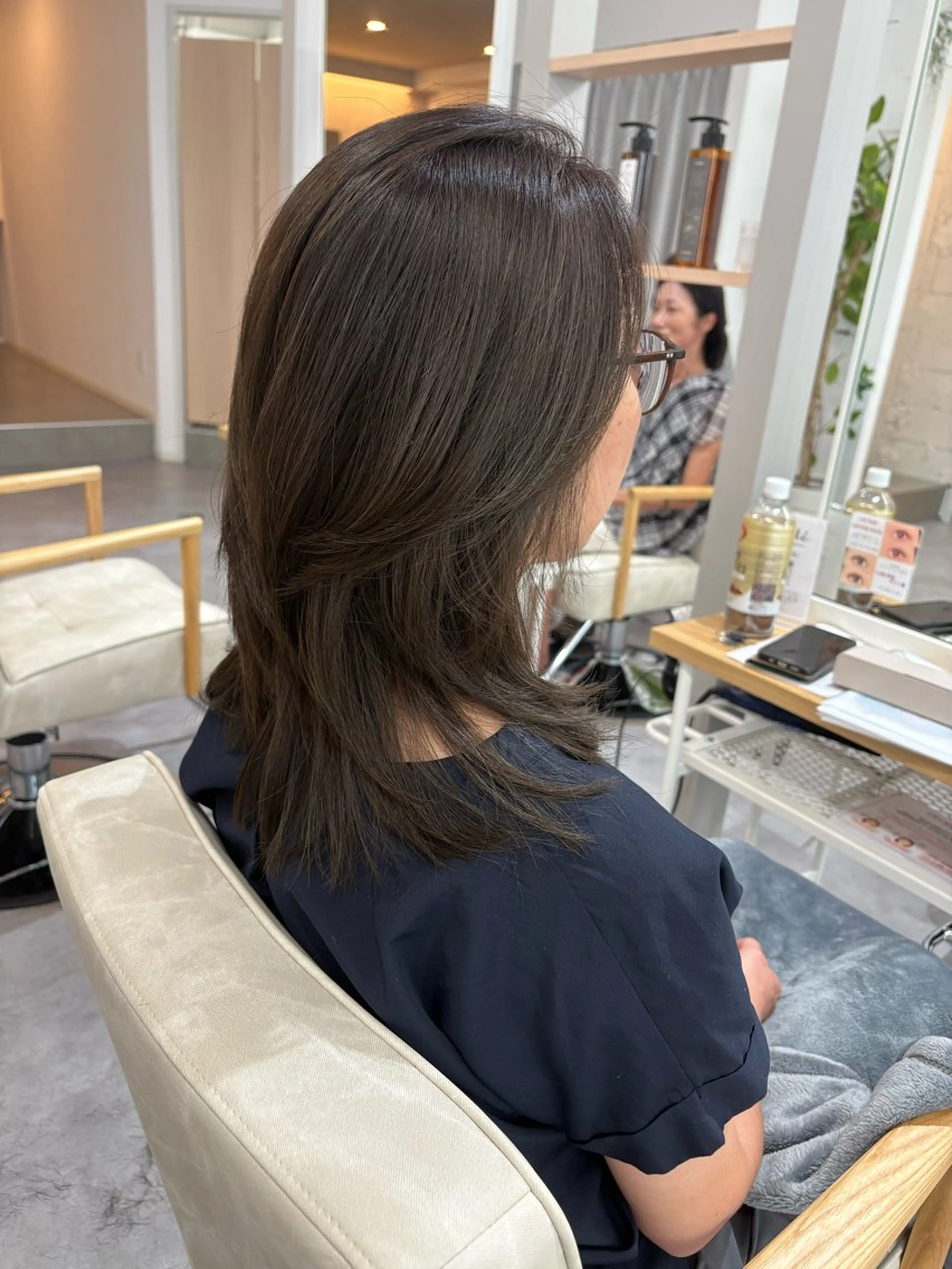 セミロング ウルフカット カット ヘアカラー トリートメント ヘッドスパ 淡中 円花のヘアスタイル