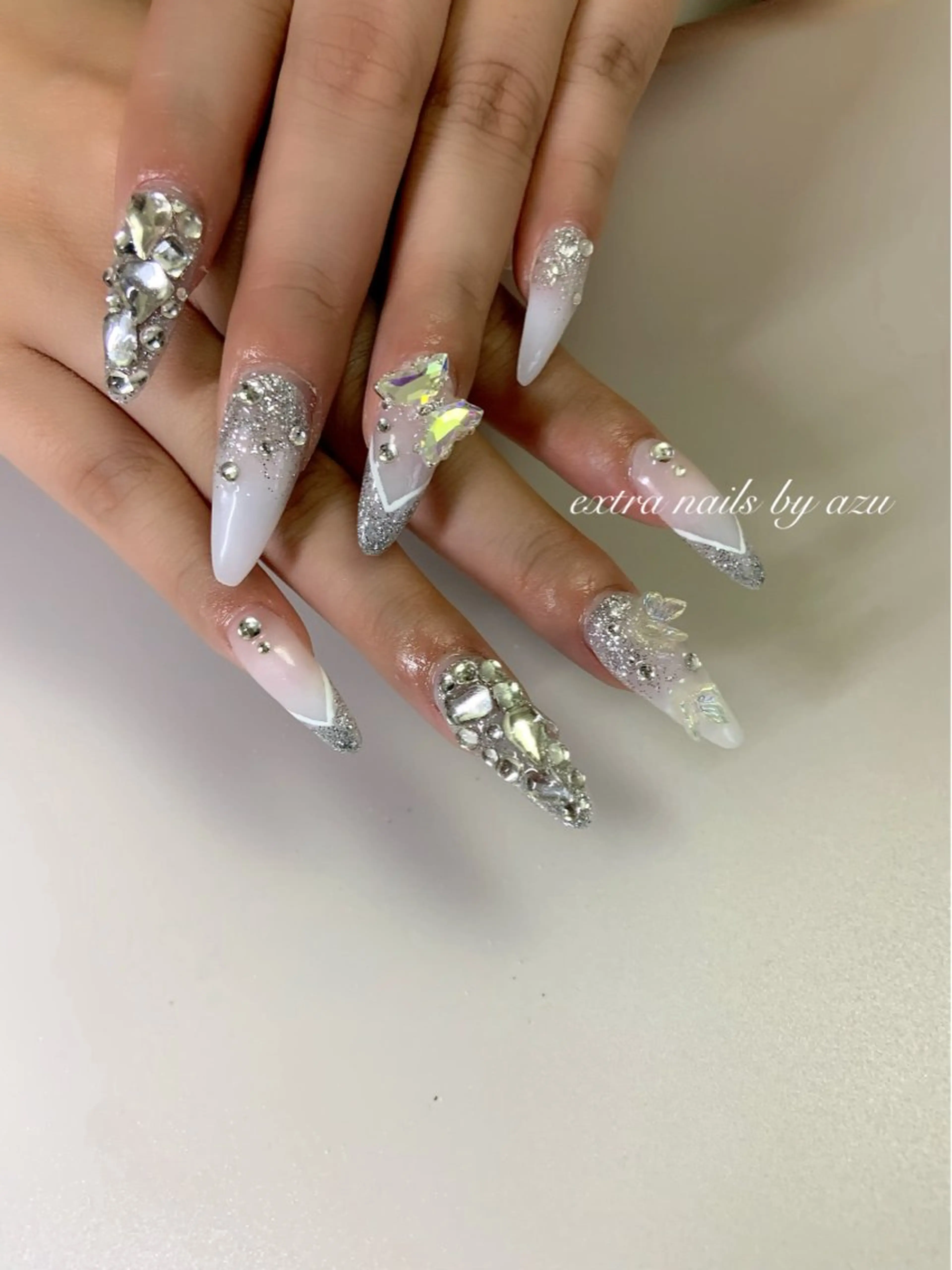 ネイル ジェルネイル ハンドネイル extranails /wax　azuのネイルデザイン
