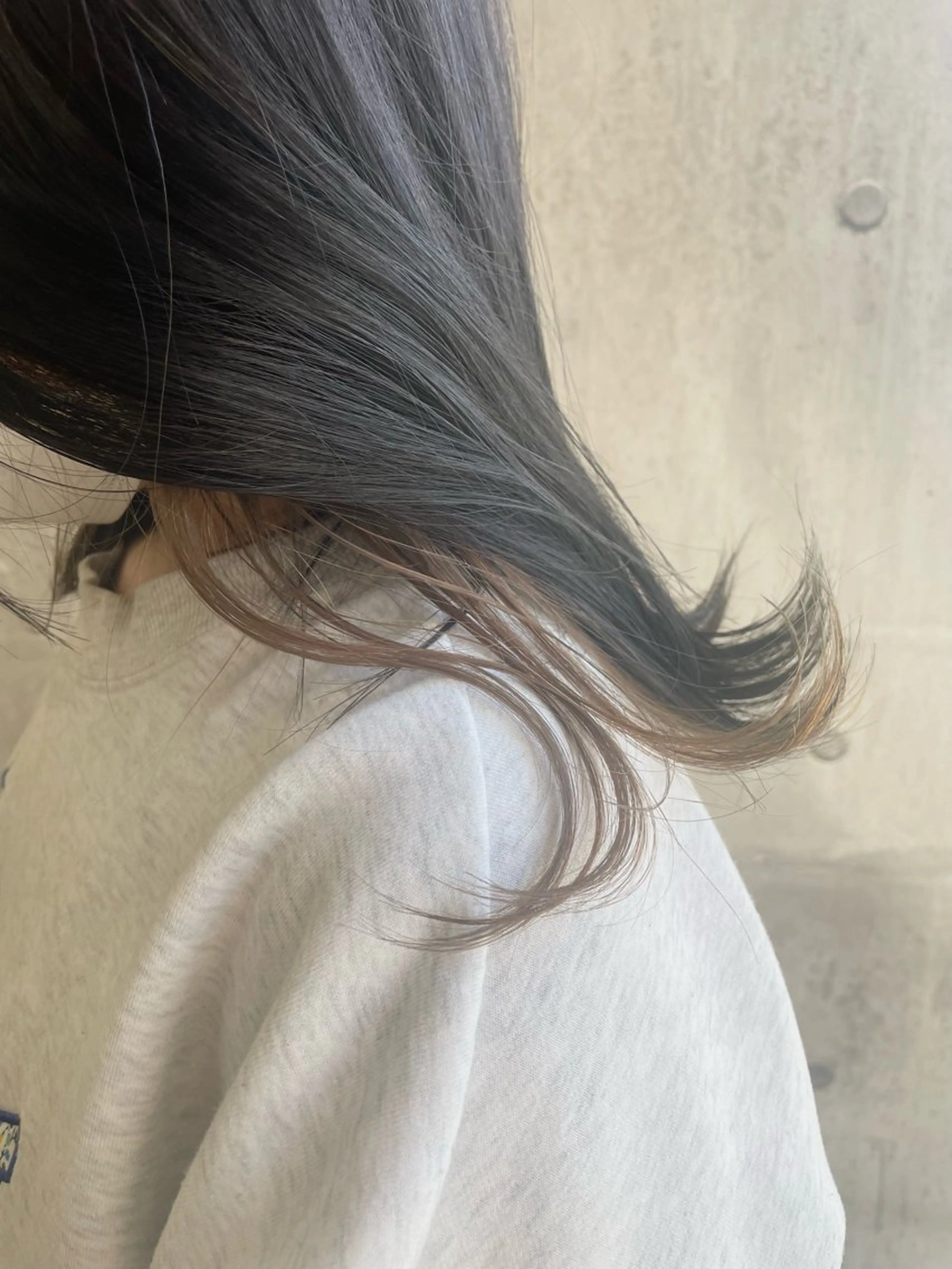 セミロング カラー life nanakoのヘアスタイル