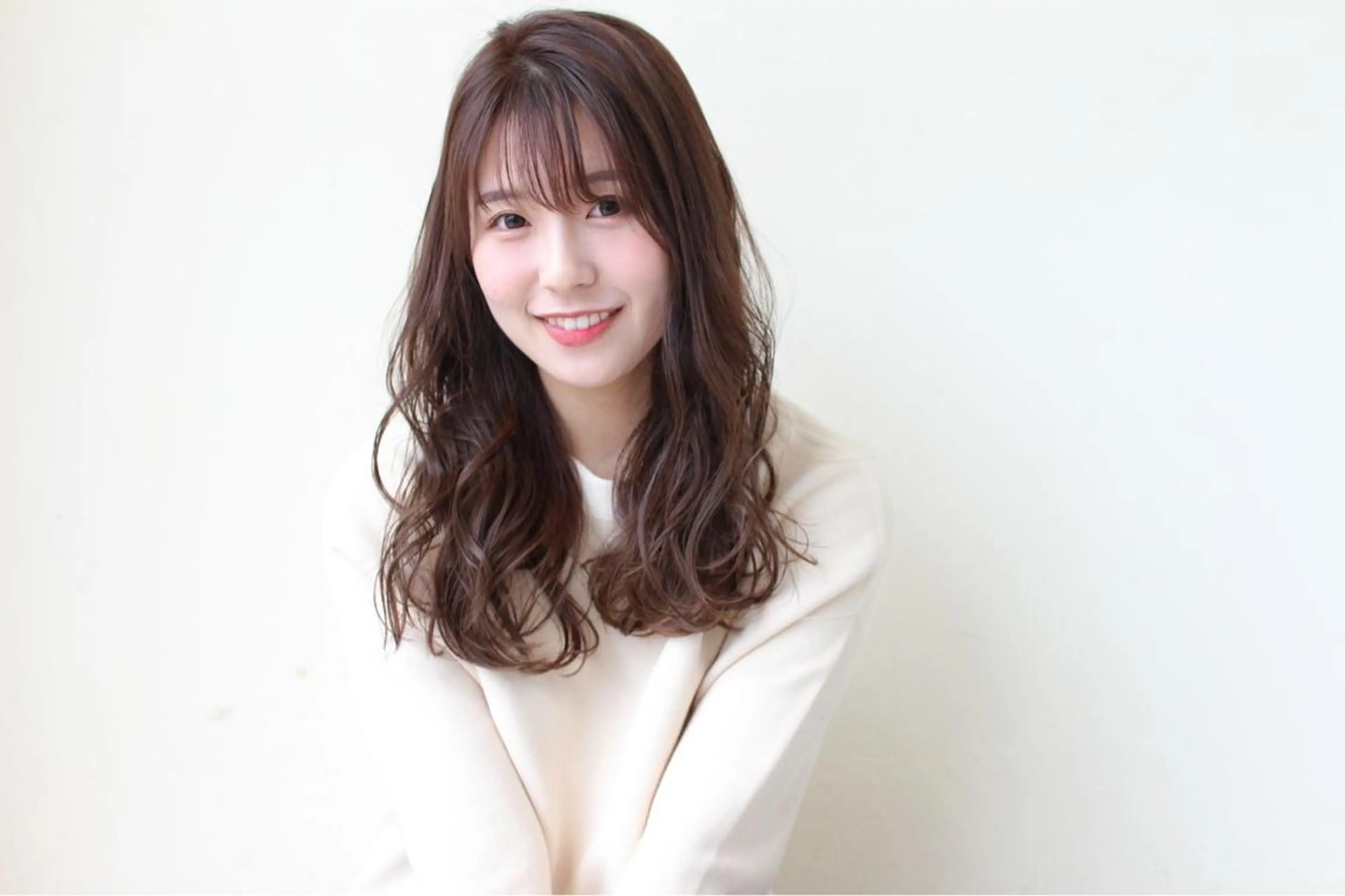 セミロング パーマ 艶髪/巻ける縮毛矯正 /髪質改善naoのヘアスタイル