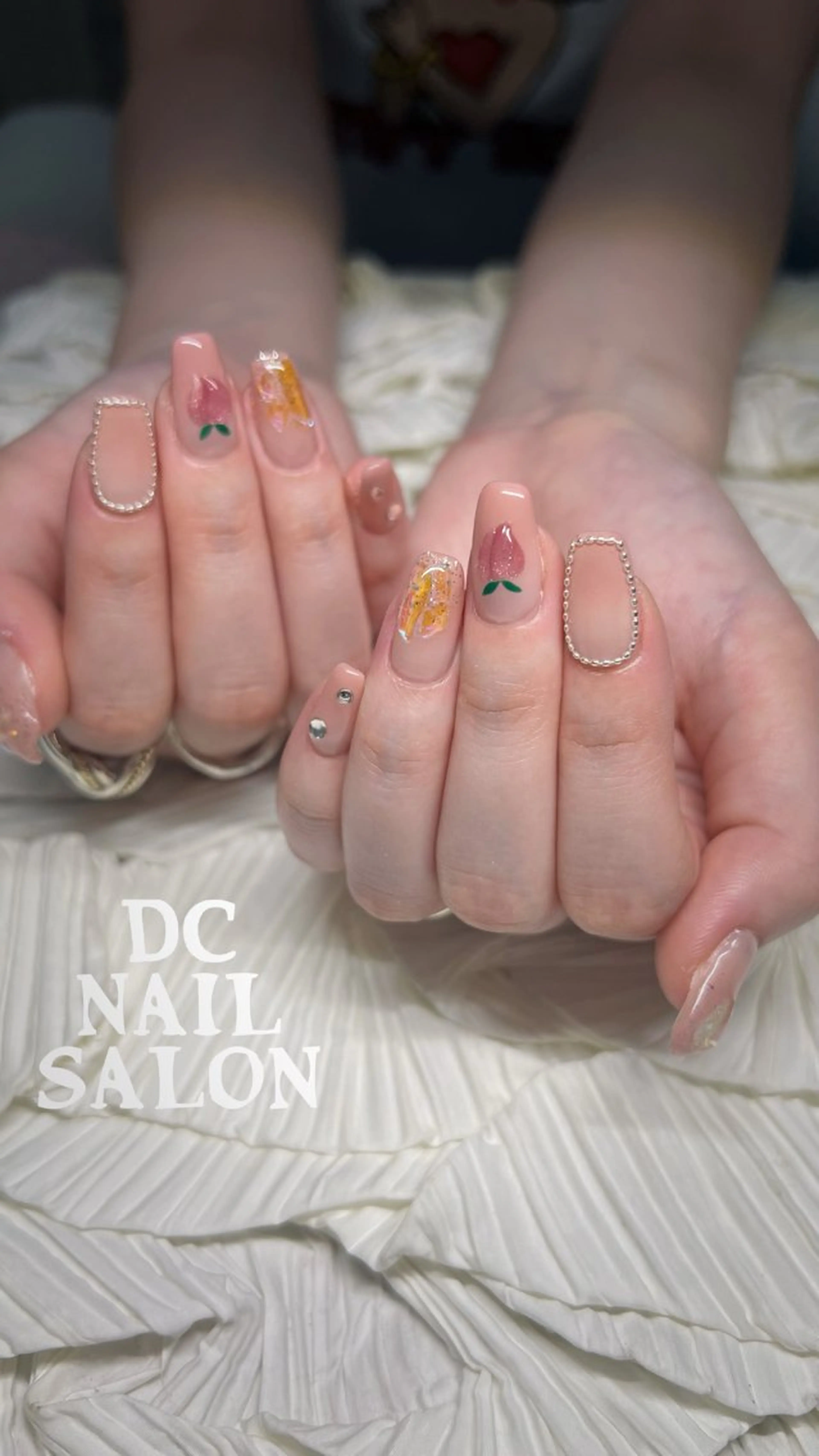 ネイル ハンドネイル フットネイル DC nail salonのネイルデザイン