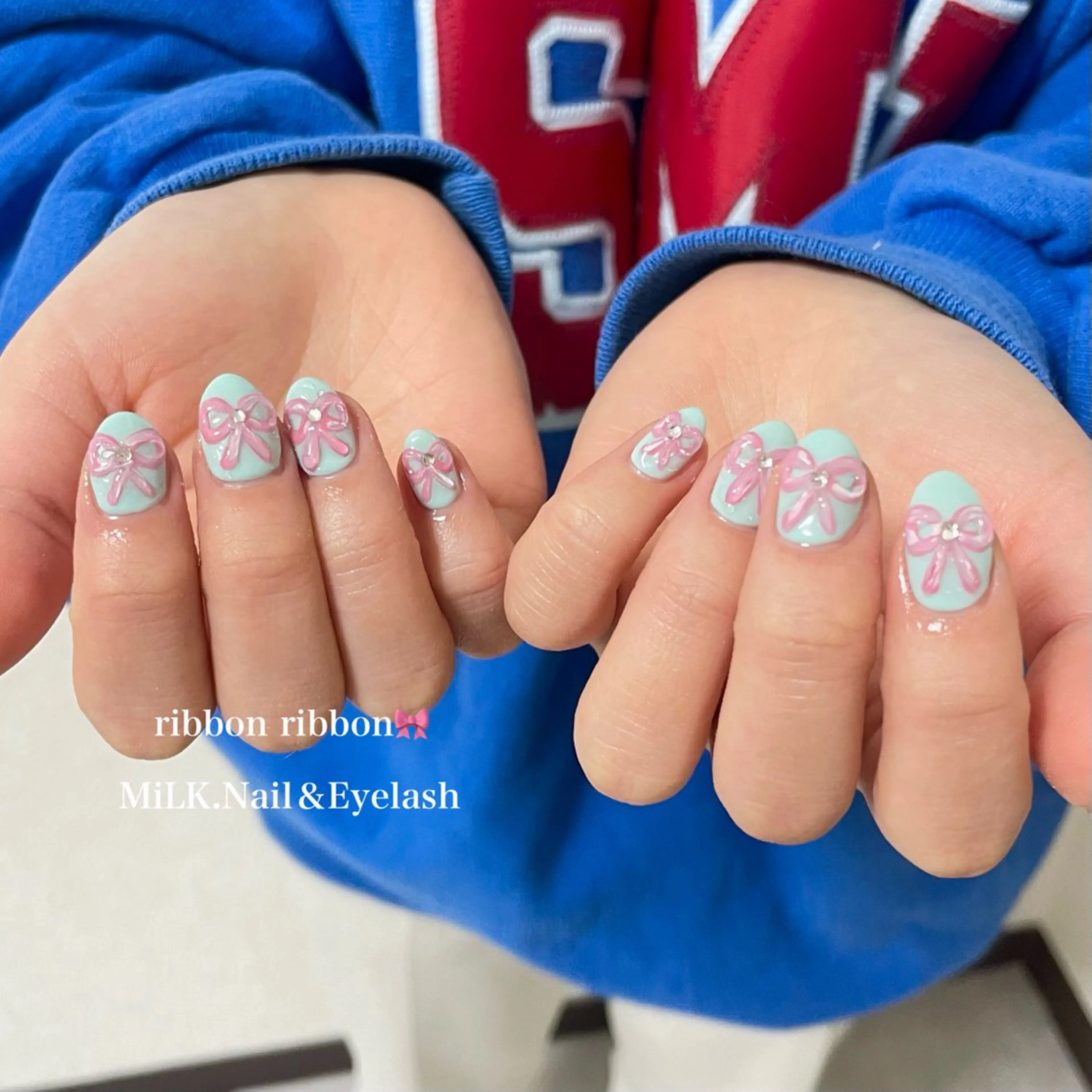 ネイル ゴールド ハンドネイル MiLK. Nail&Eyelash所属・MiLK. wakaのマツエク・マツパデザイン