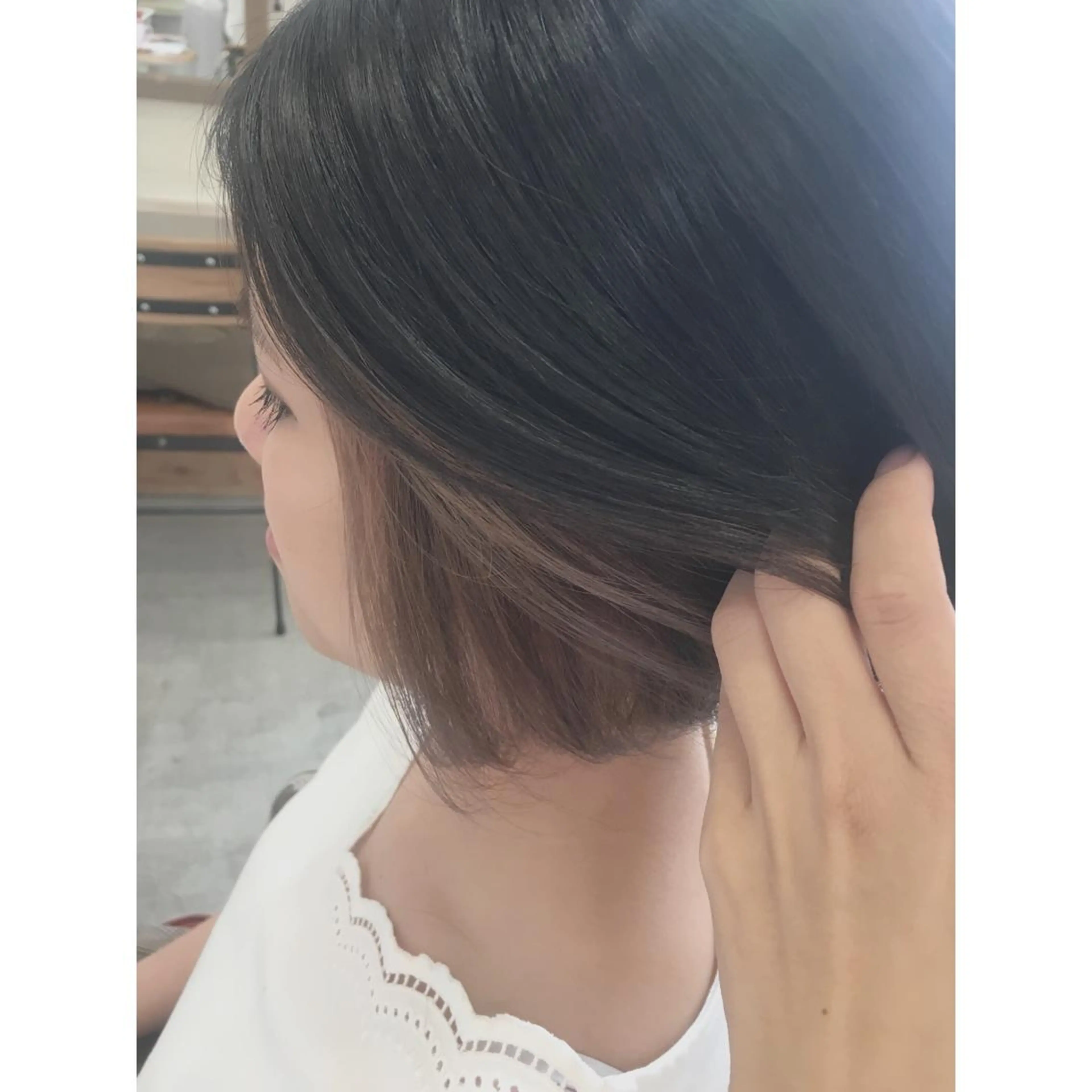 ショート カラー タナカ マナミのヘアスタイル