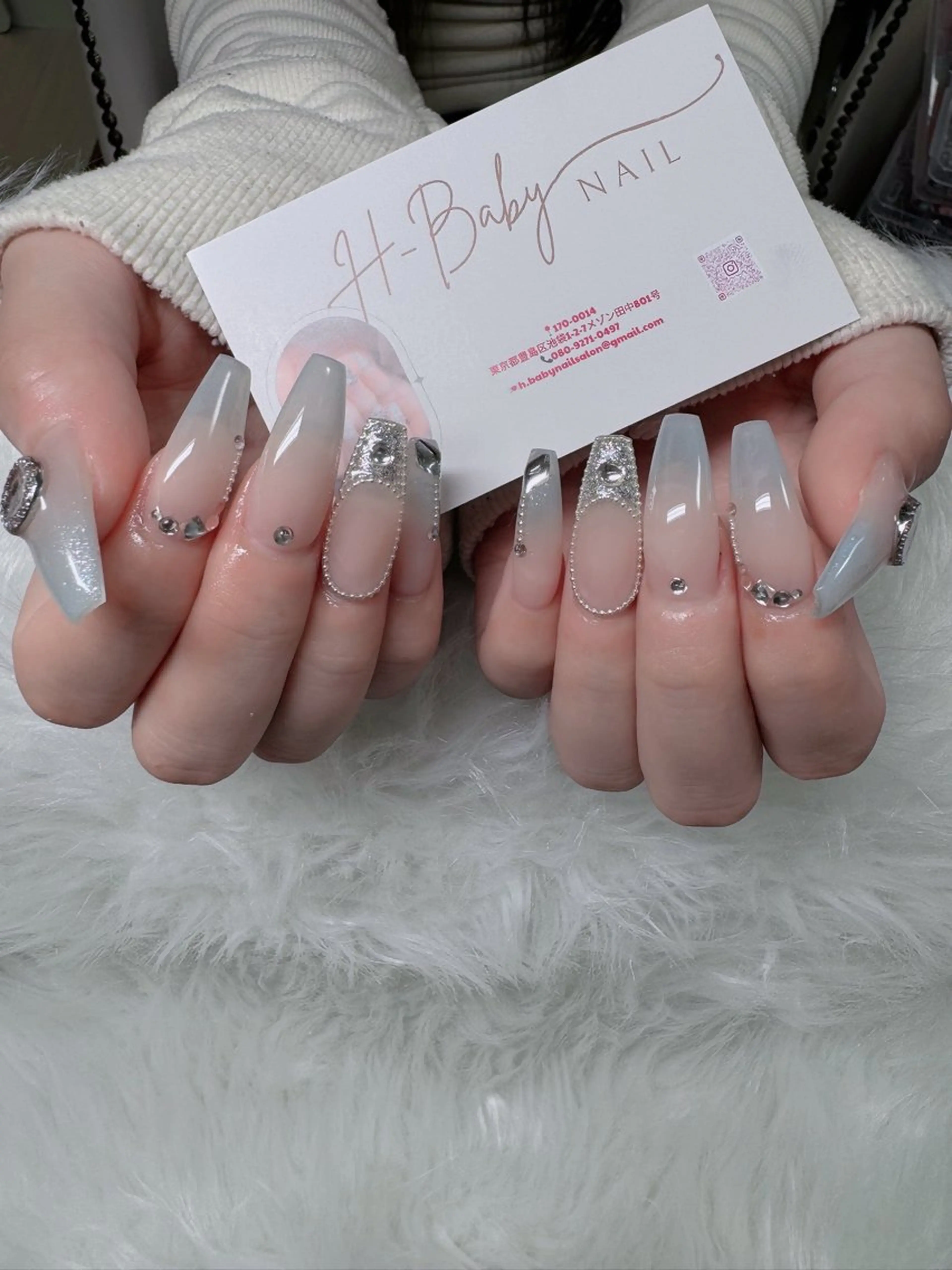 ネイル オーロラネイル フレンチネイル ジェルネイル ハロウィン キラキラネイル ハンドネイル H.baby Nail Salonのネイルデザイン