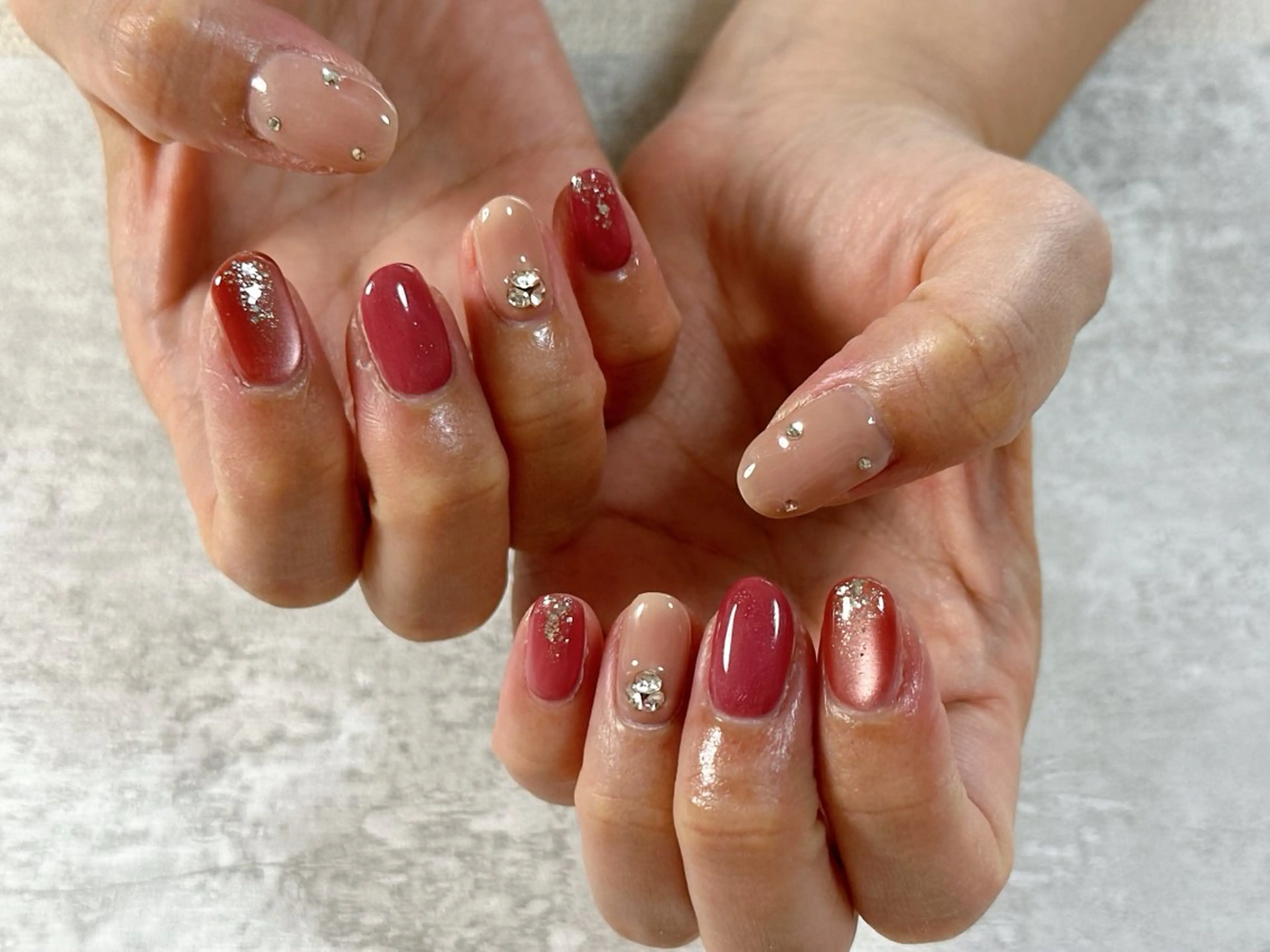 ネイル オーロラネイル ブルー フットネイル フレンチネイル ジェルネイル ハンドネイル kiki nail たまプラーザのネイルデザイン