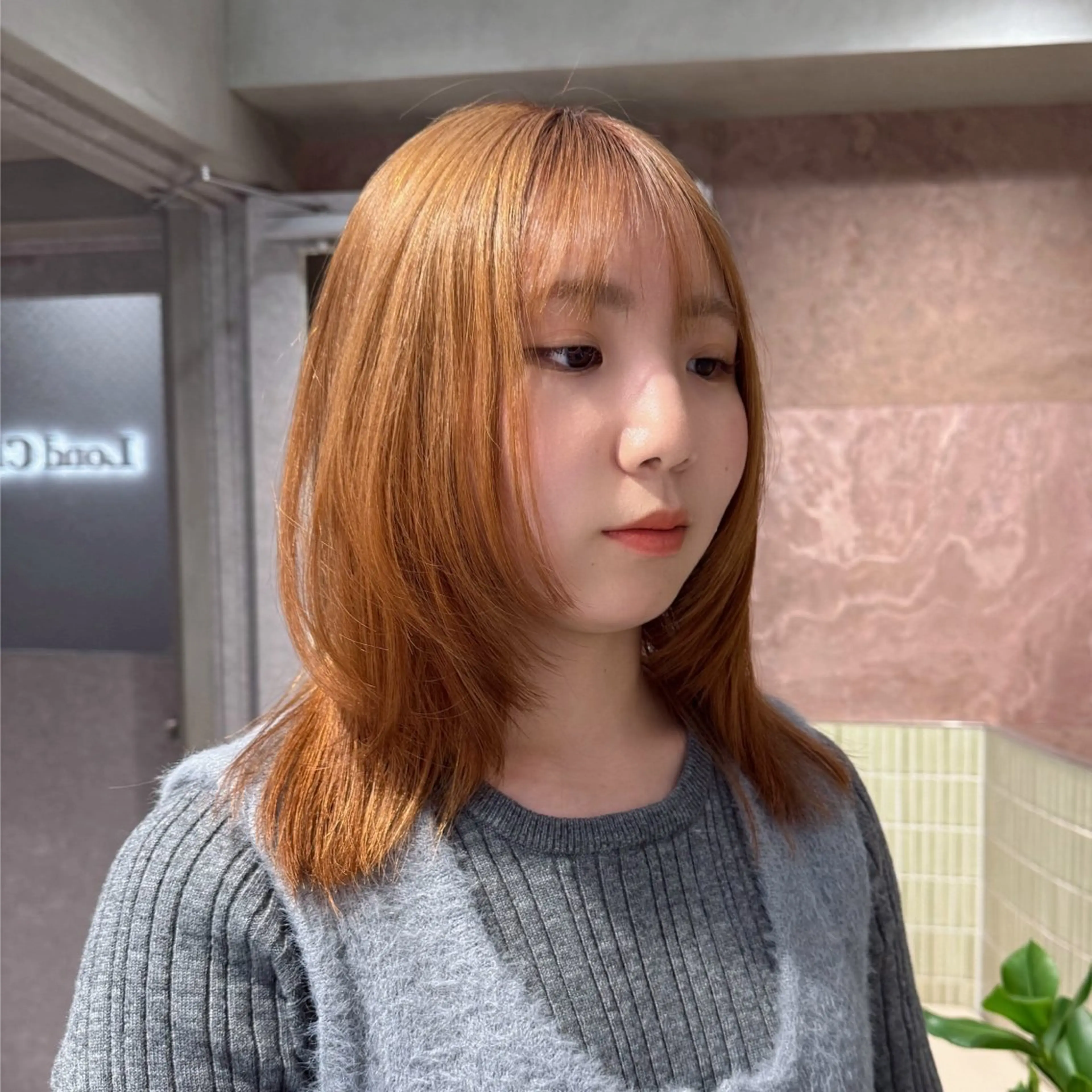 ミディアム Lond　Chloe所属・りな🌱ショート ☀️レイヤーのヘアスタイル