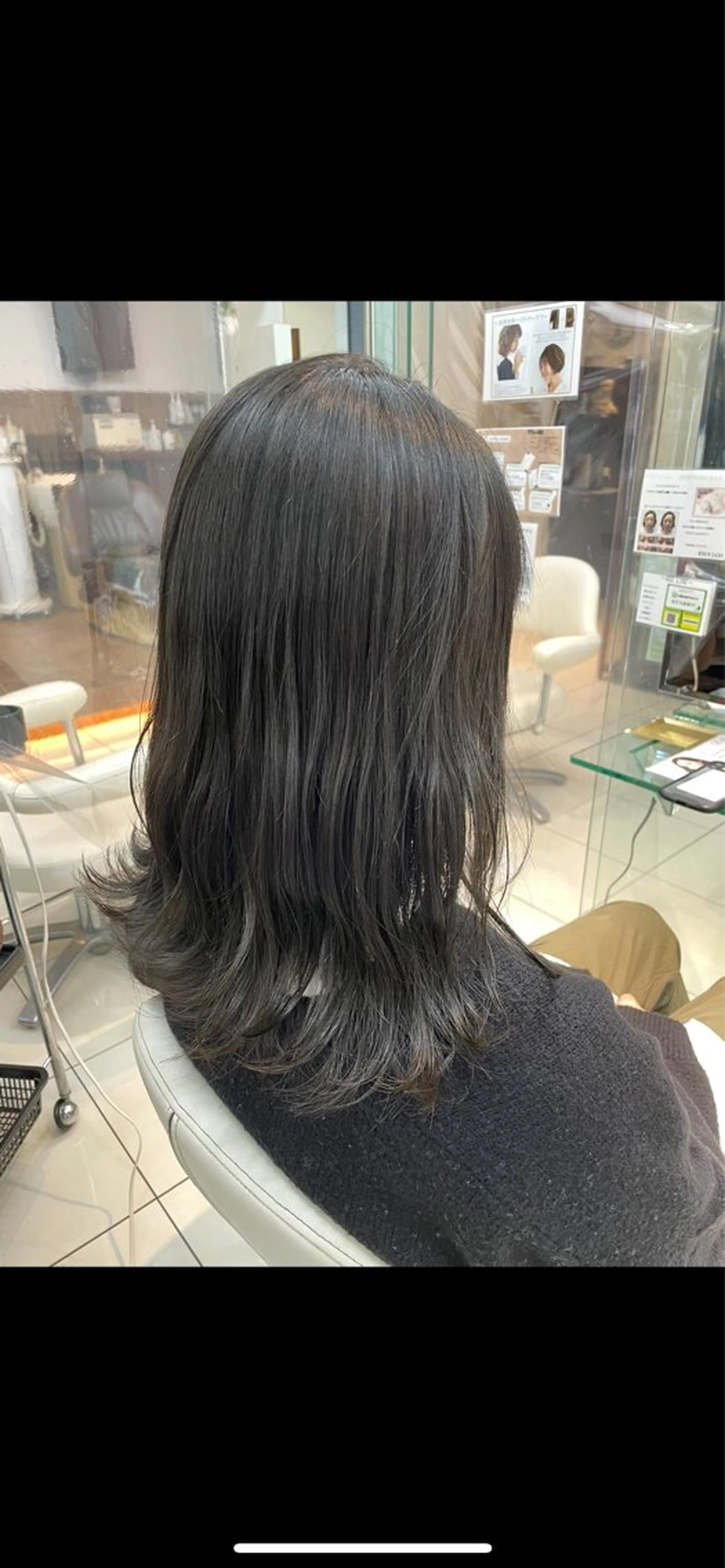 カラー ダークグレー ダークグレージュ グレージュ ヘアカラー 🦋ショートカット モデル古橋紀輔🦋‪のヘアスタイル