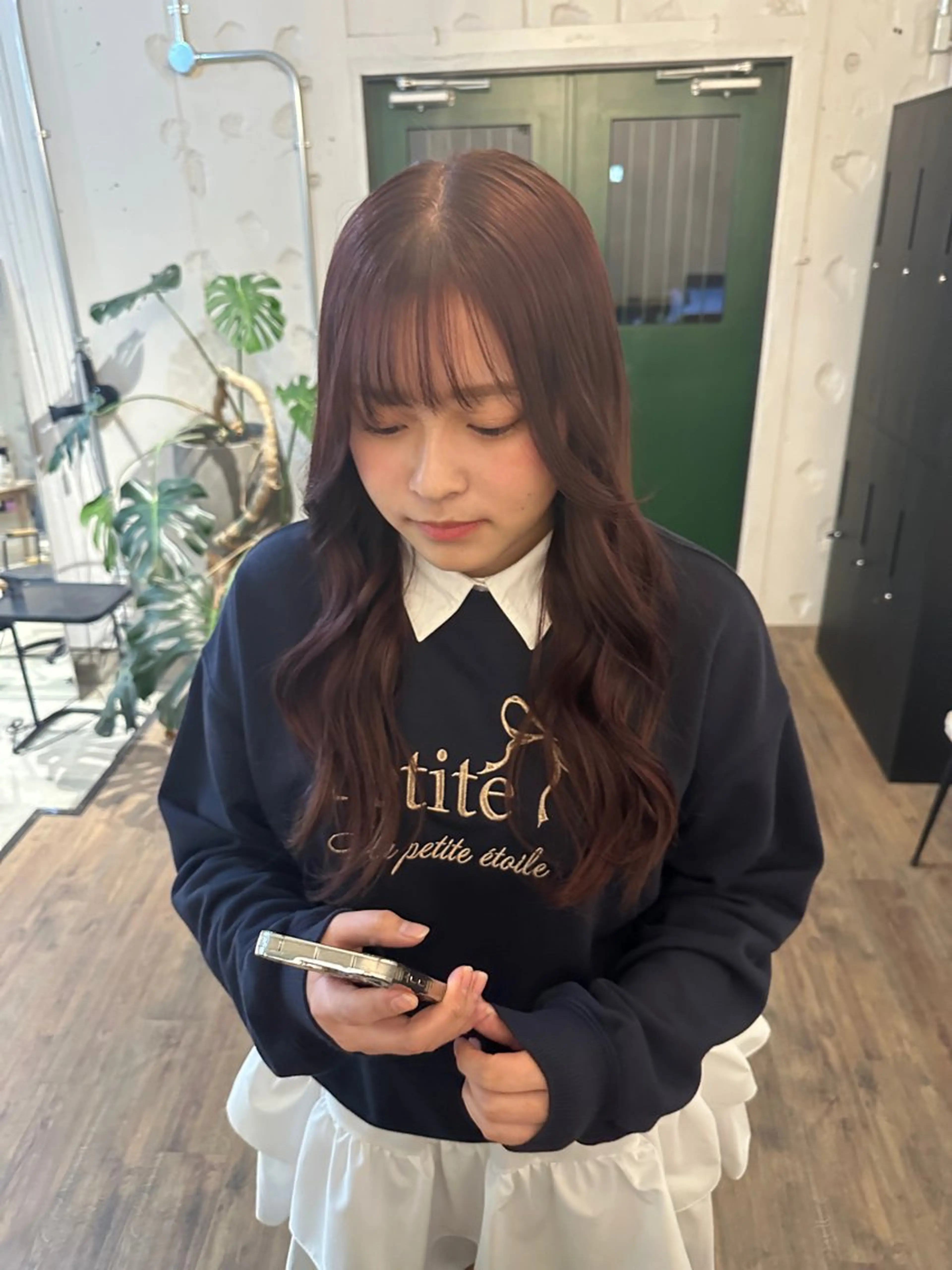 ロング 若井 媛愛のヘアスタイル