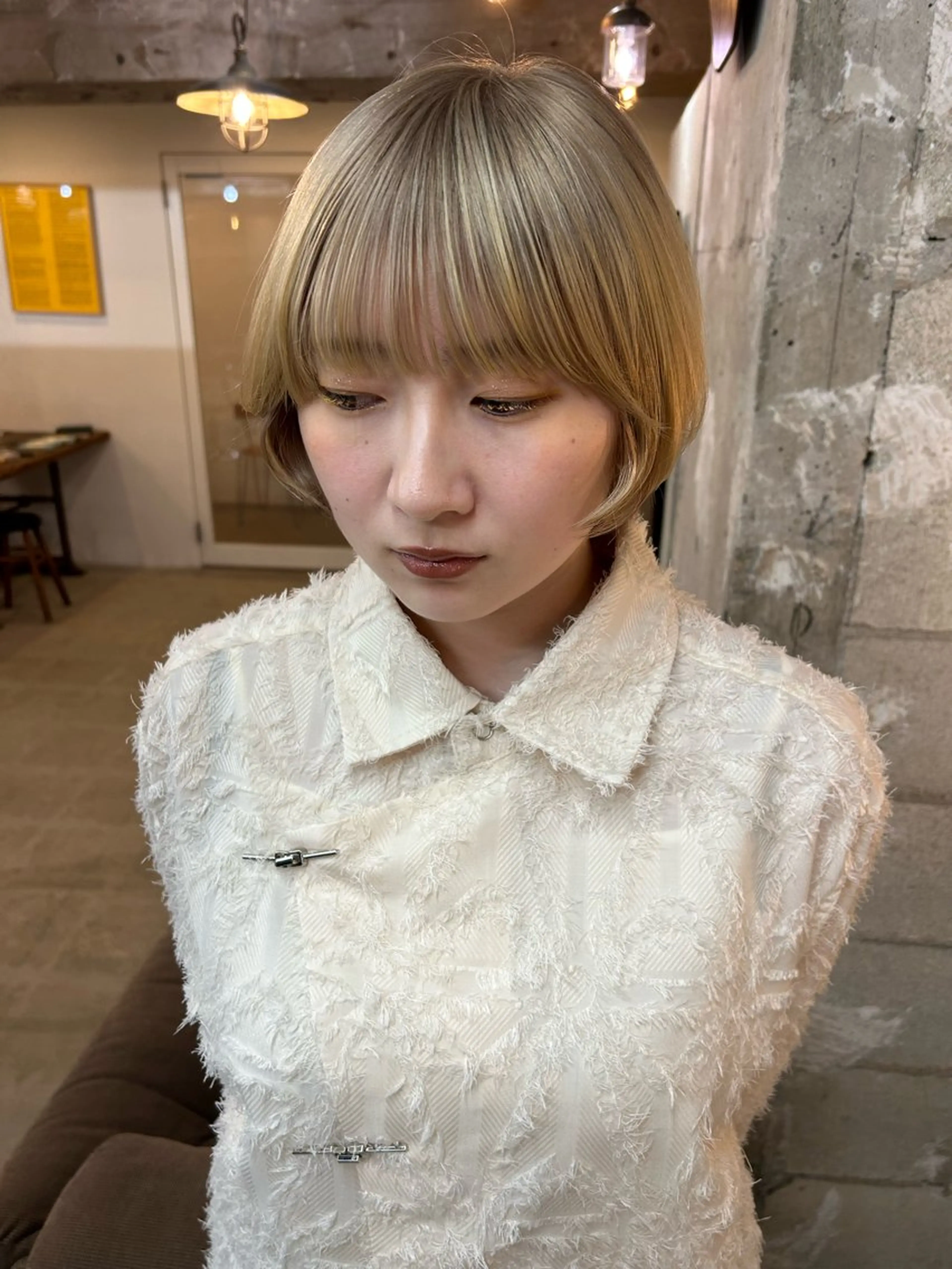 ショート Alter所属・layer/透明感 ハイトーン/kanaのヘアスタイル