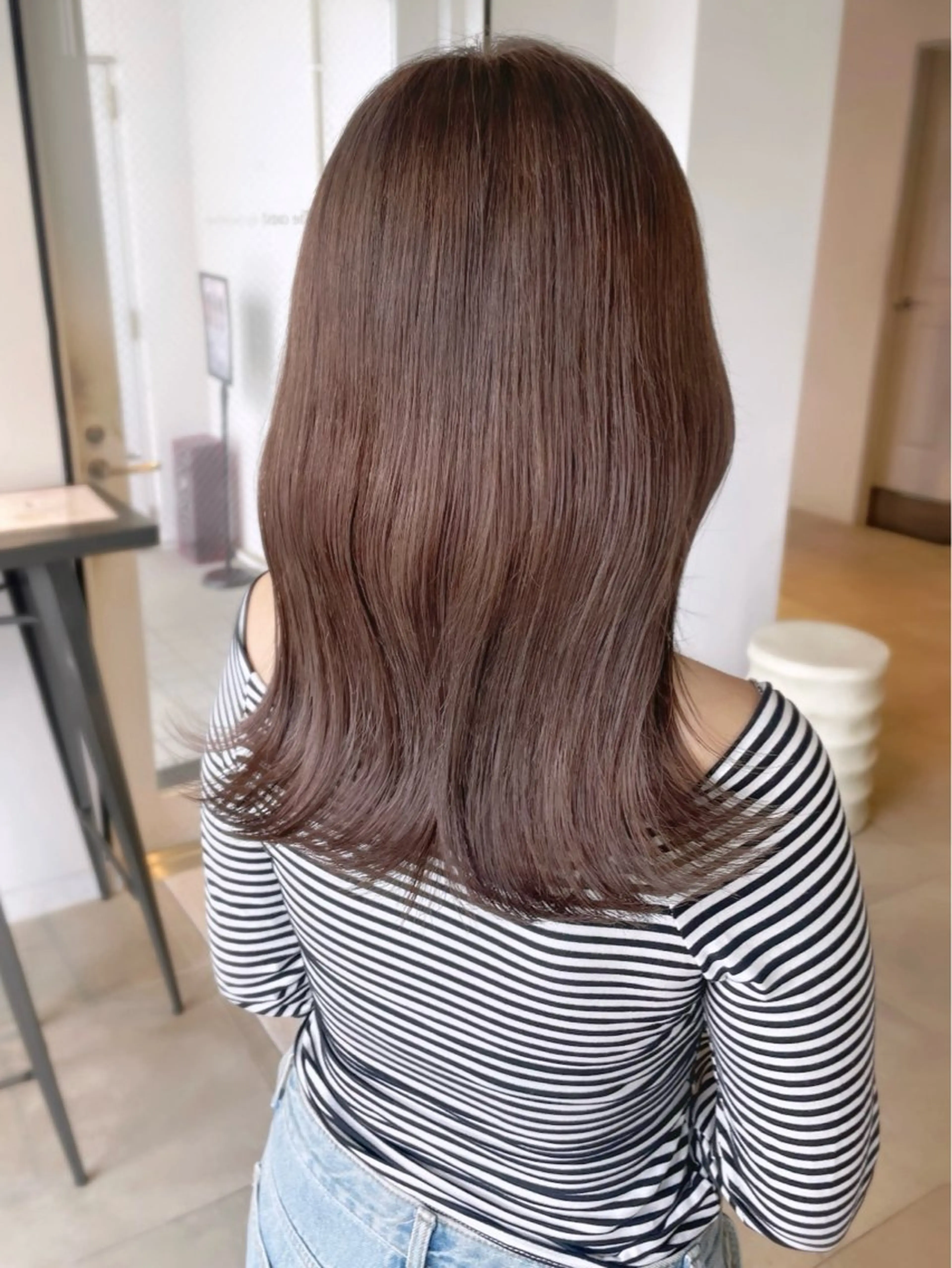 セミロング カラー レイヤー/髪質改善カ ラ-🤍津田奈々美‎のヘアスタイル