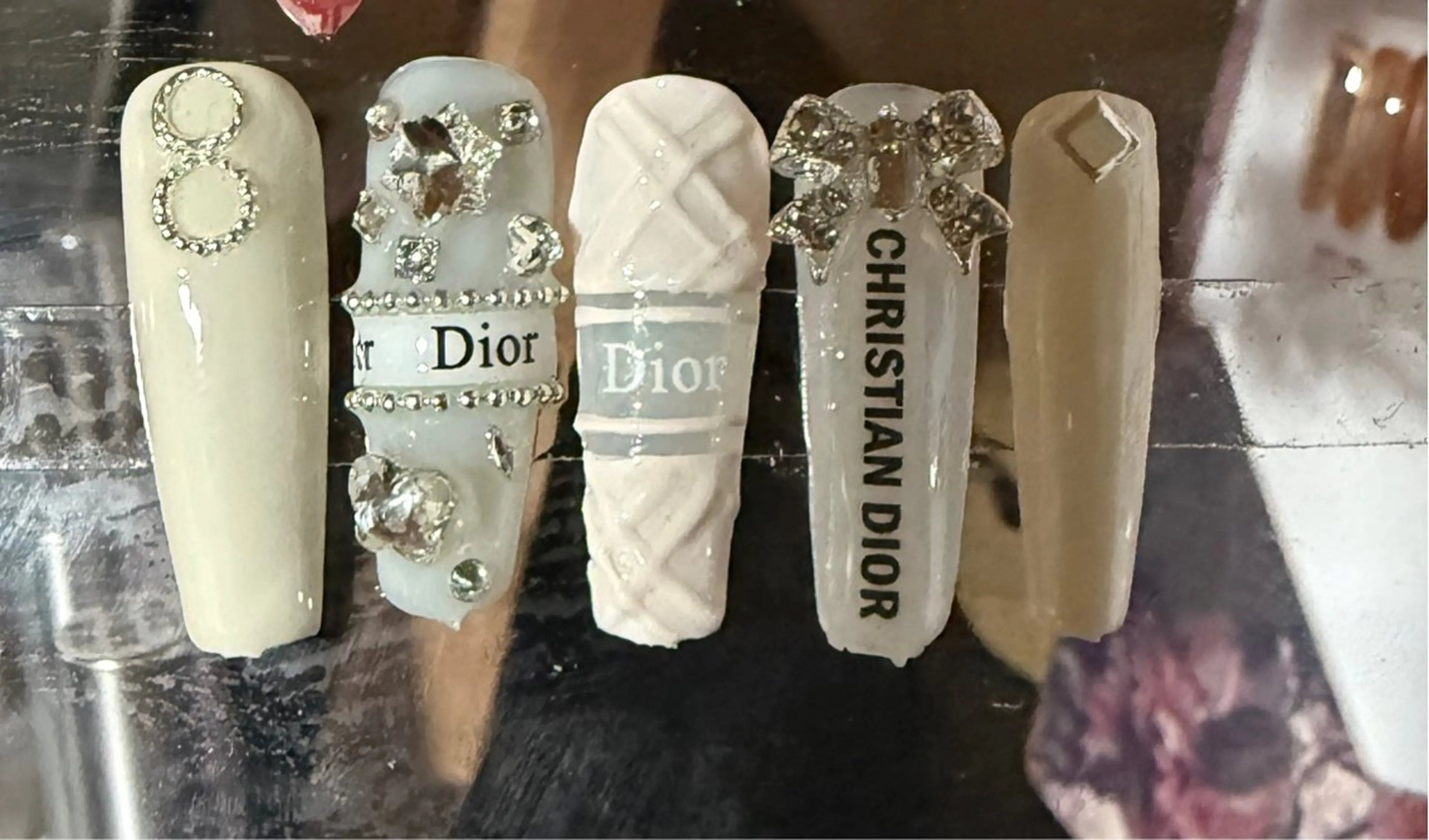 ネイル Haru Nail所属・HARU NAILのネイルデザイン