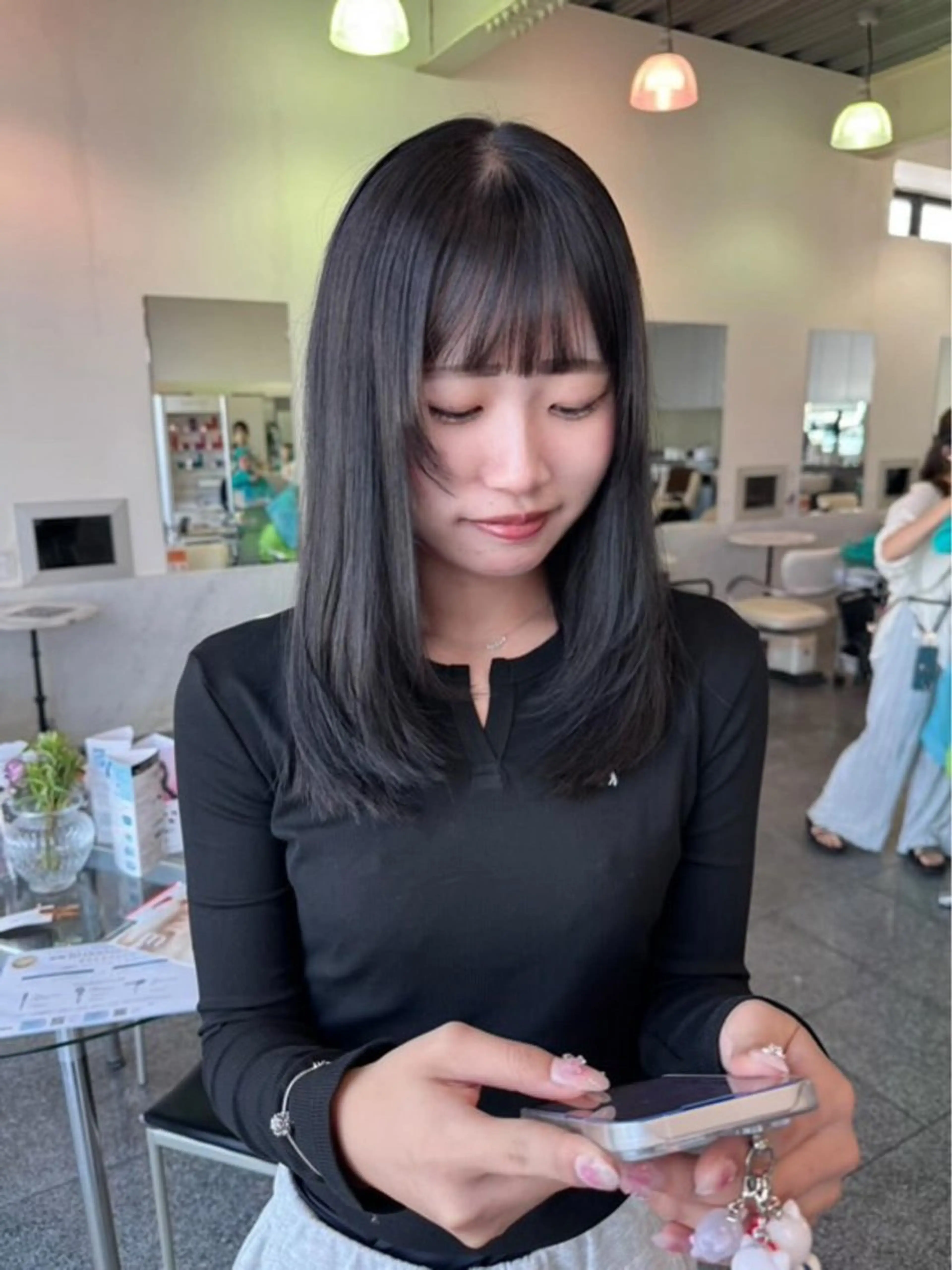 ロング カラー 黒髪 ブルーカラー ブルーブラック レイヤーカット カット ヘアカラー トリートメント 🫧ヒシダアキ /taboo🫧のヘアスタイル