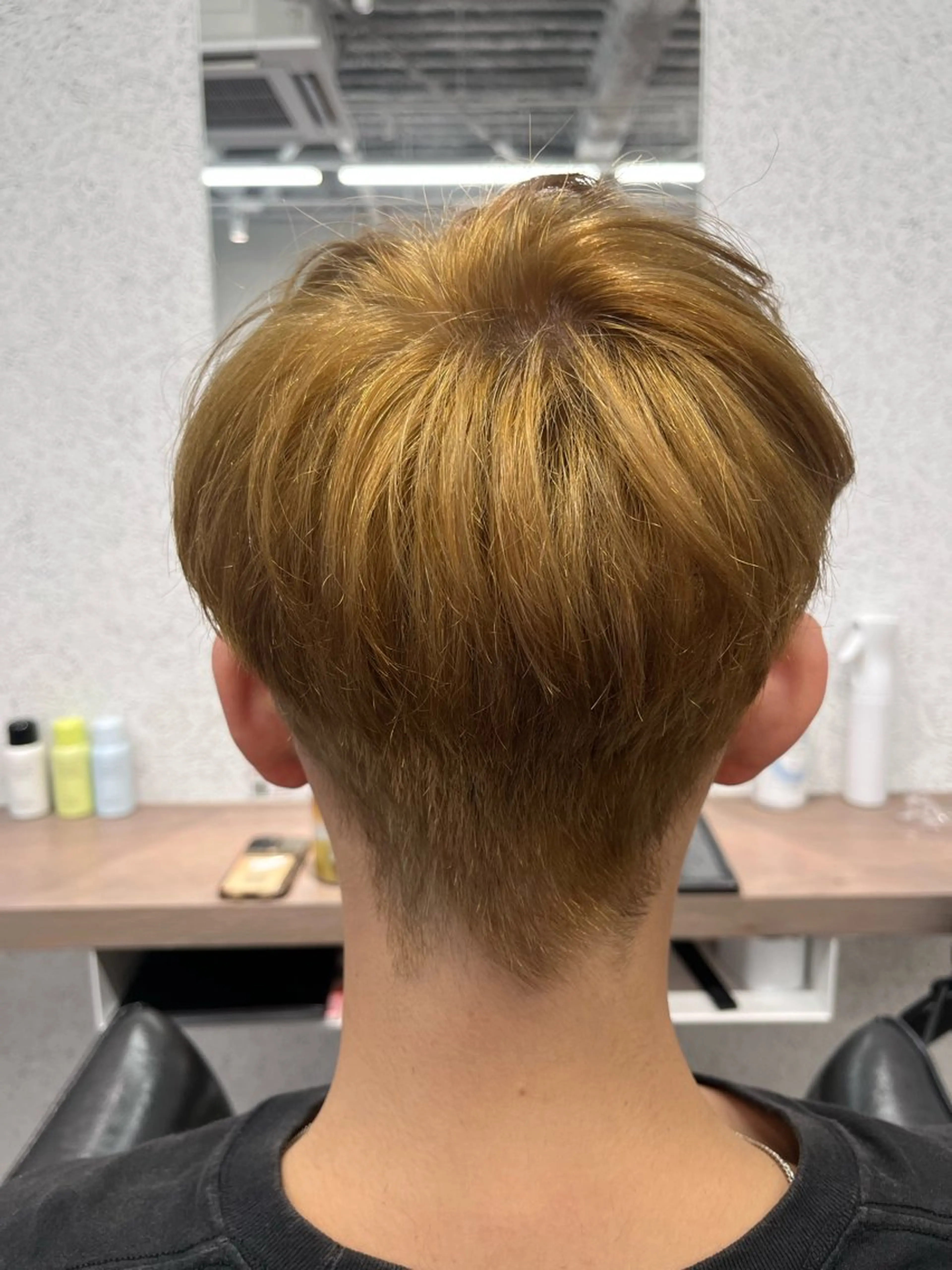 カラー メンズ 刈り上げ ベージュカラー カット ヘアカラー ボブ/透明感カラー/ 髪質改善/🌙/ルナのヘアスタイル