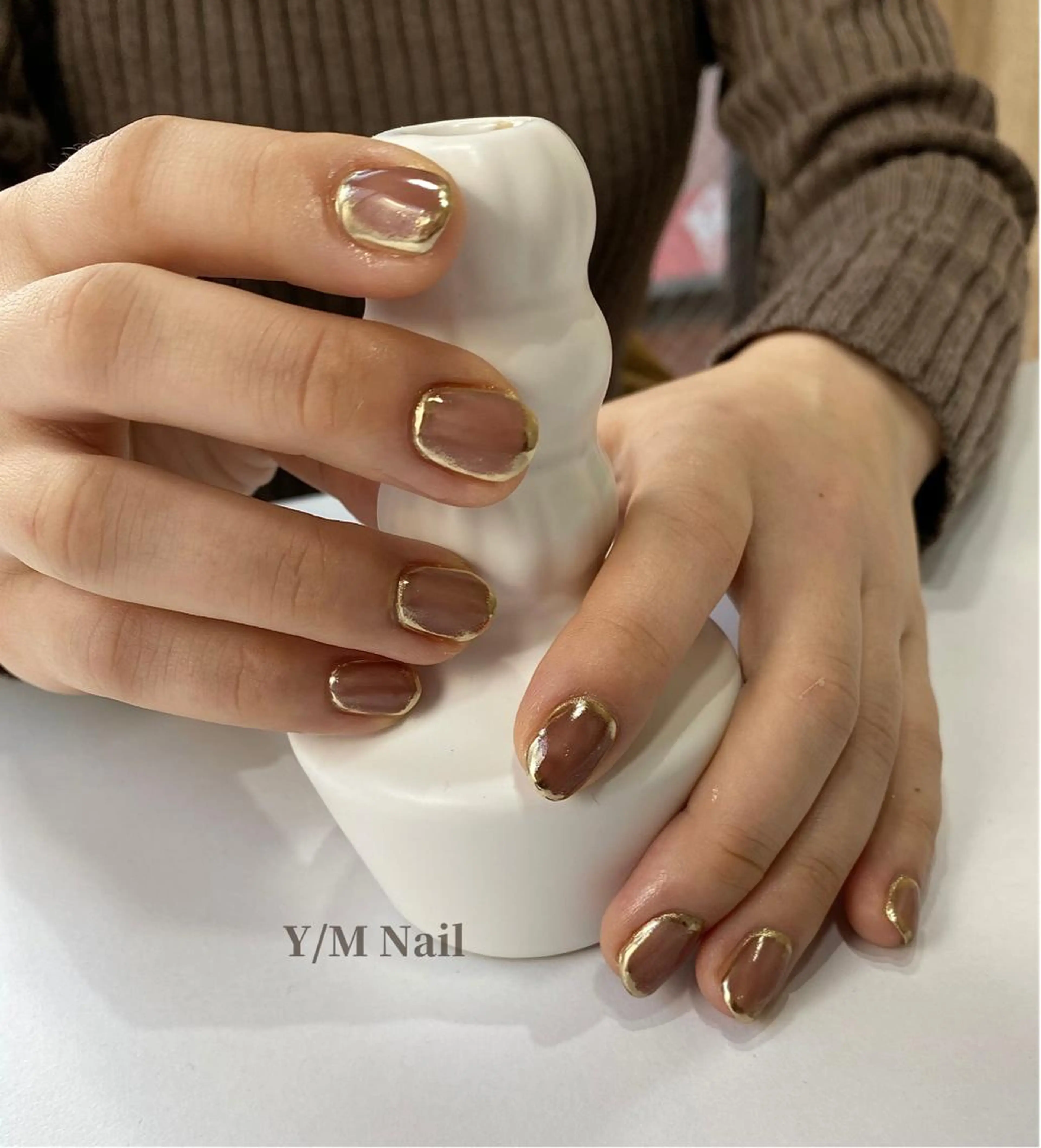 ネイル ゴールド ミラーネイル シルバー ハンドネイル ハンドケア KIM JAERYEONGのネイルデザイン