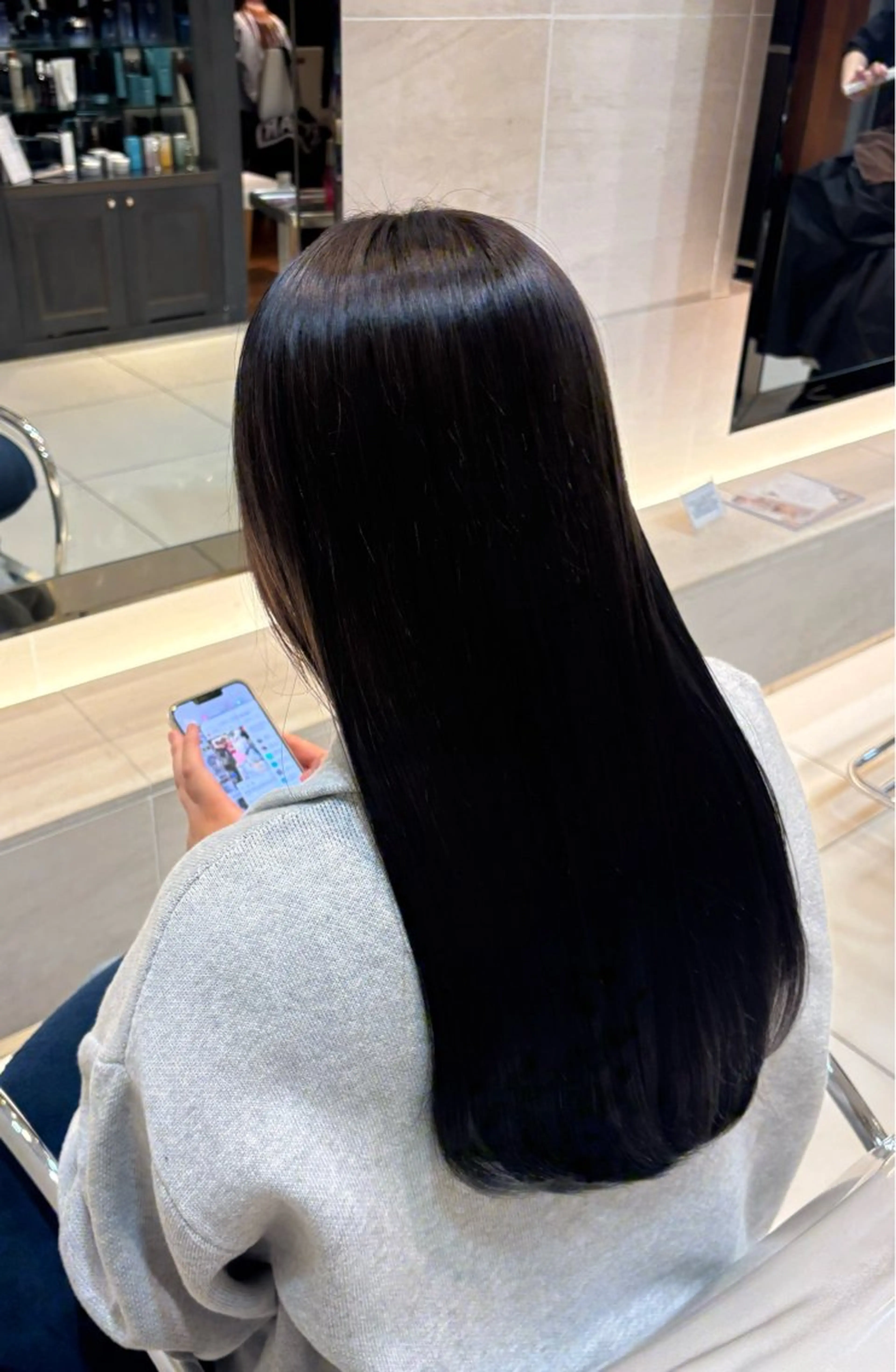 ロング カラー 透明感カラー ヘアカラー 坂田 愛彩萌のヘアスタイル