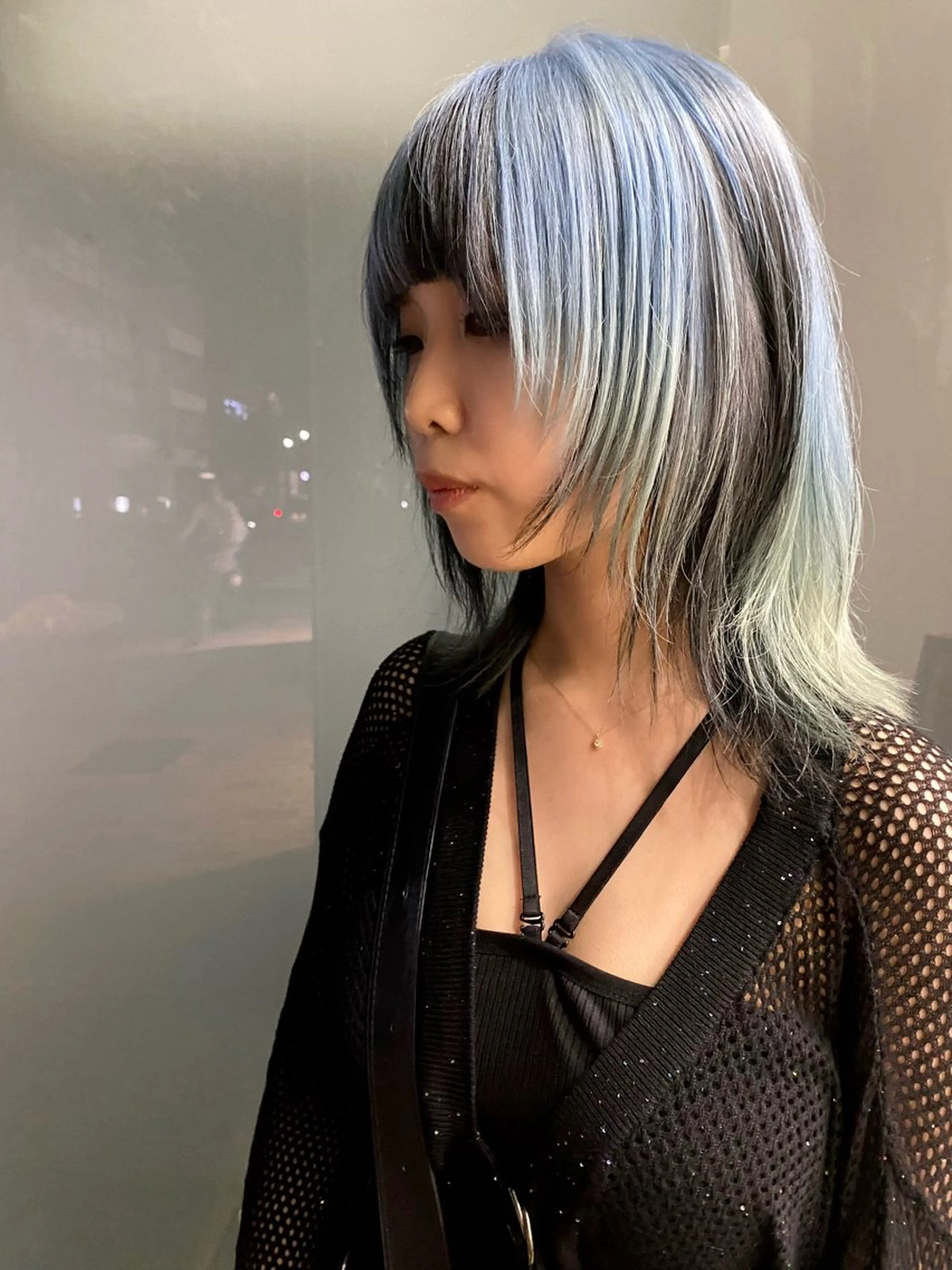 セミロング ヘアカラー トリートメント sea's所属・ヒラカホ/矢場町/ ブリーチ/似合わせのヘアスタイル