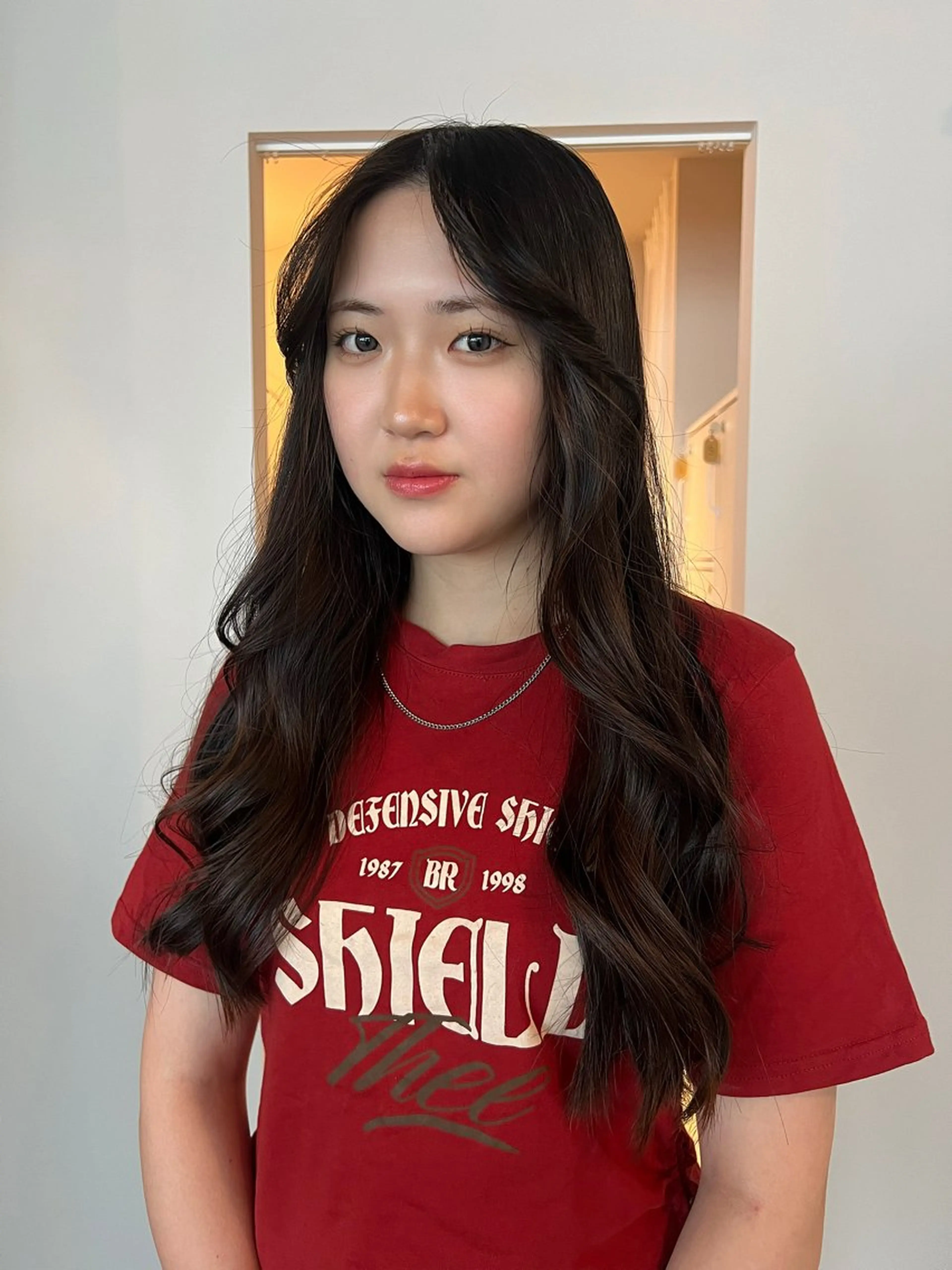 ロング 伊藤 美咲のヘアスタイル