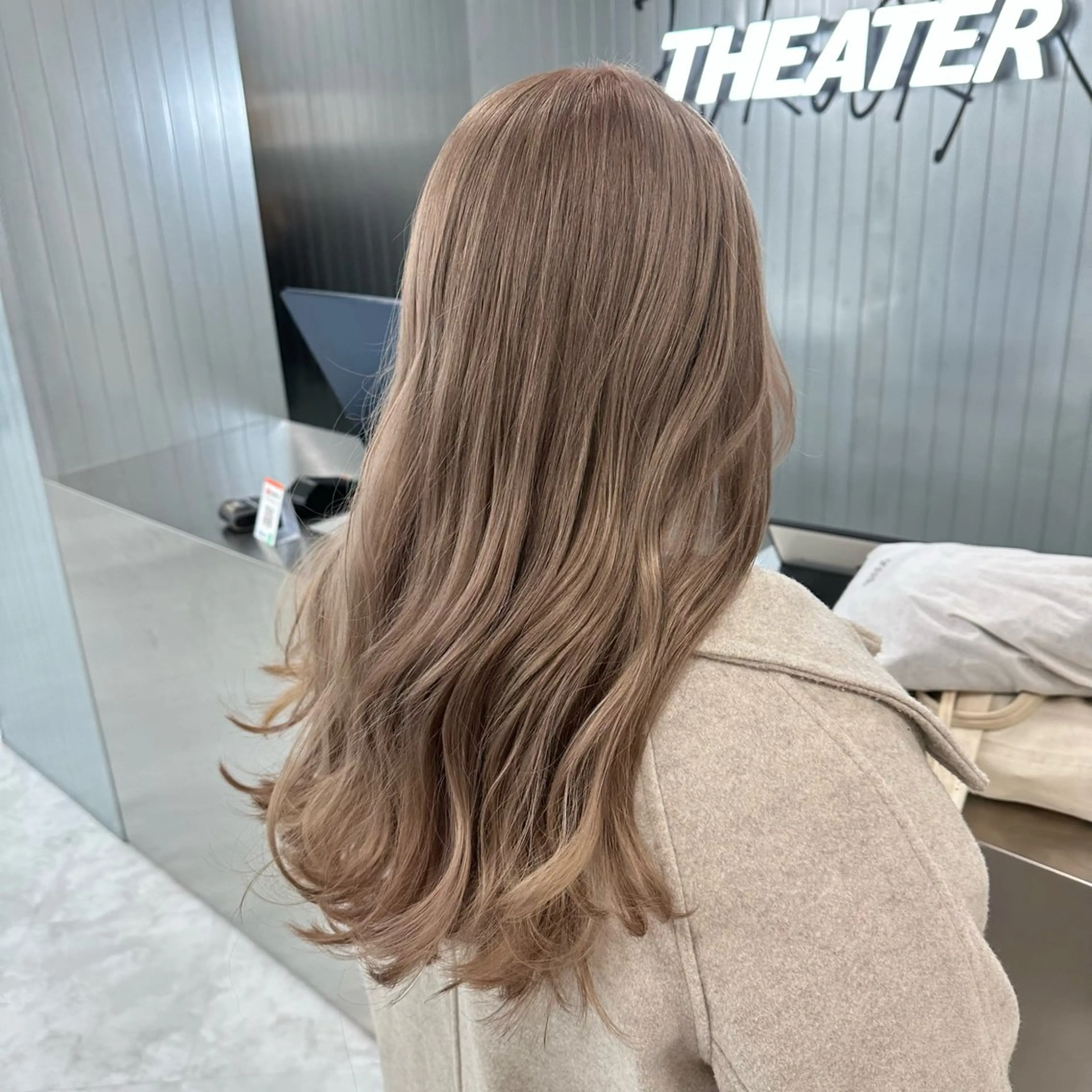 ロング カラー ヘアカラー トリートメント ダブルカラー 韓国ヘアKYONのヘアスタイル