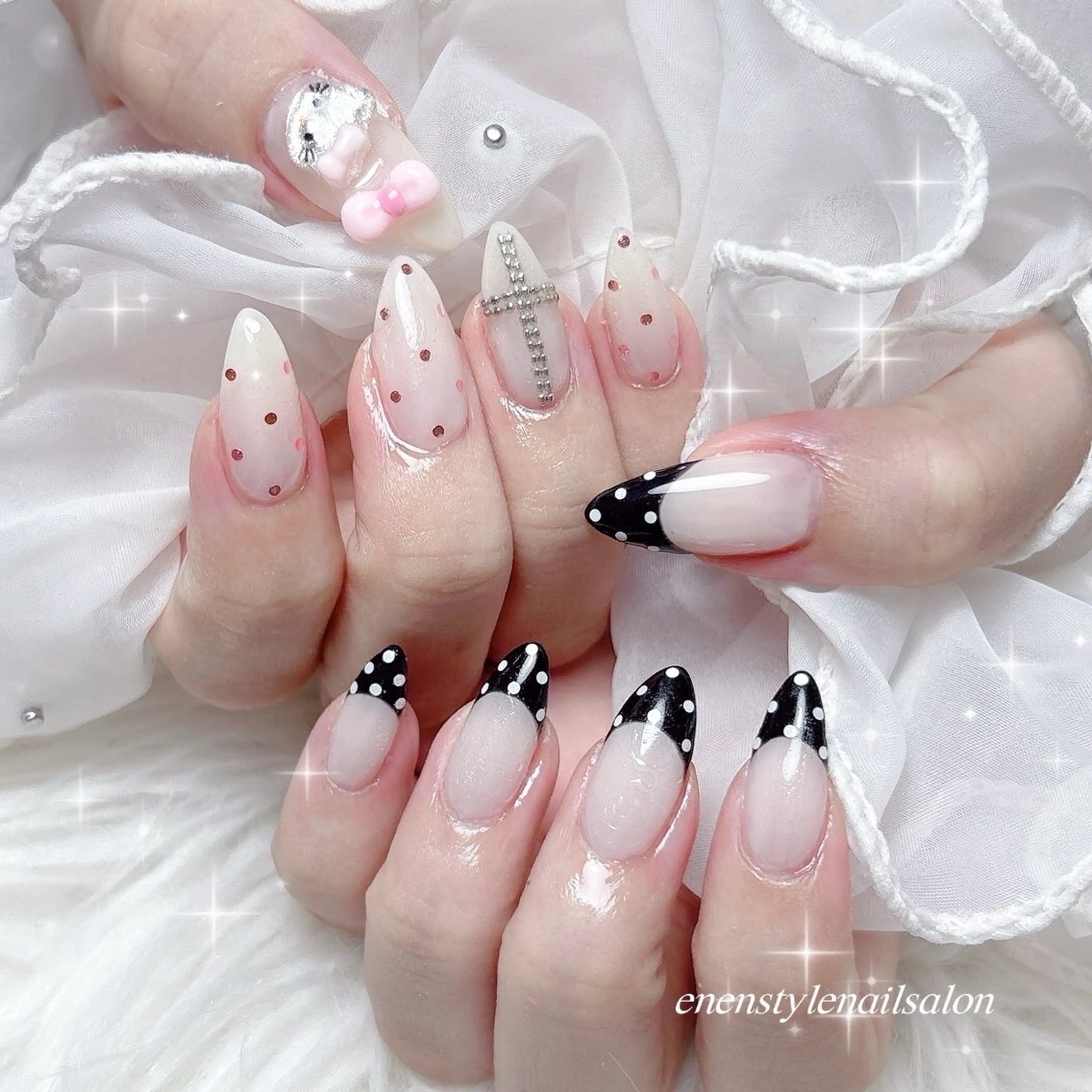 ネイル ハンドネイル 👑enen style👑のネイルデザイン
