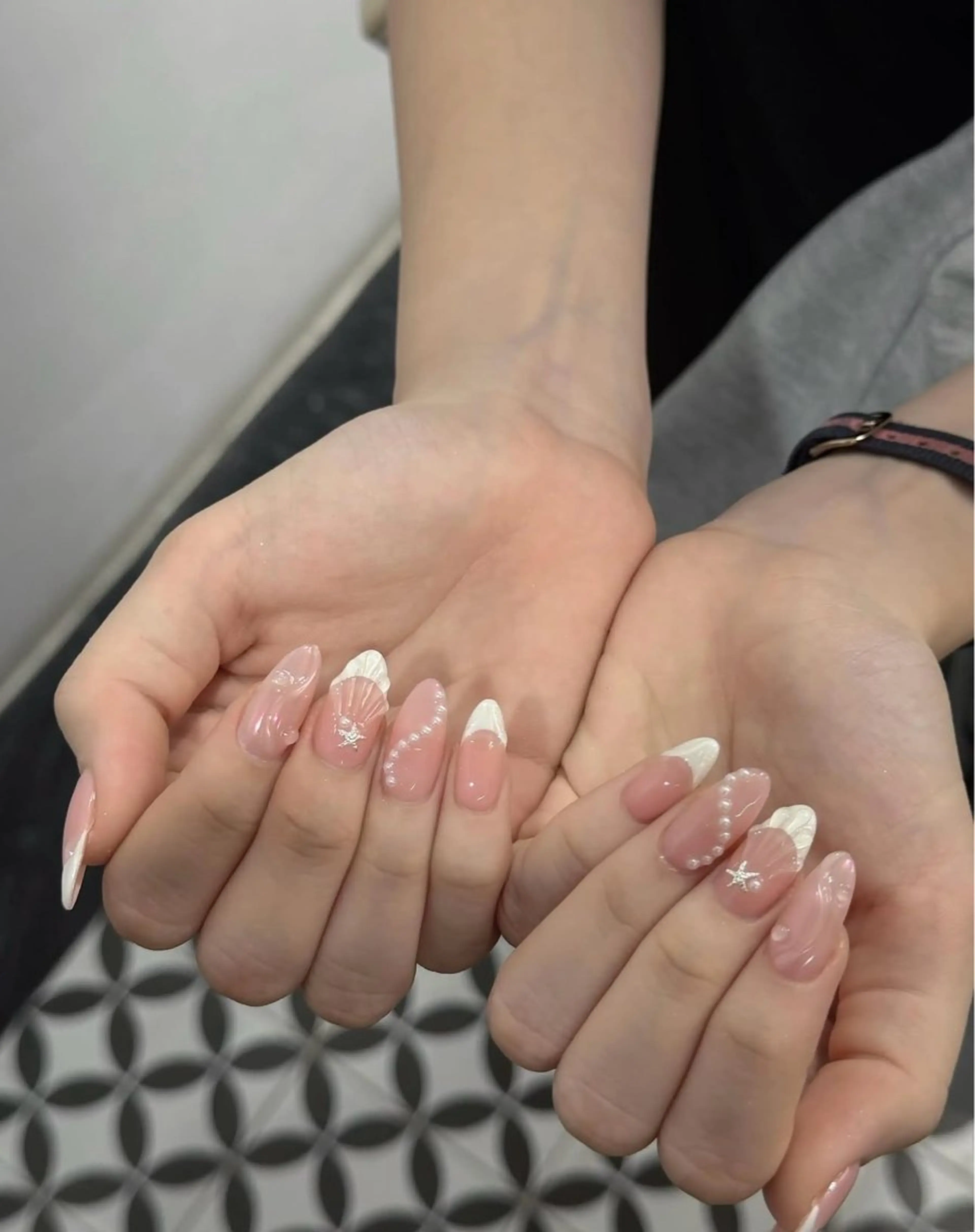 ネイル 韓国ネイル 持ち込み ニュアンスネイル ネイルチップ ハンドネイル TABI ANA.CHUOのネイルデザイン