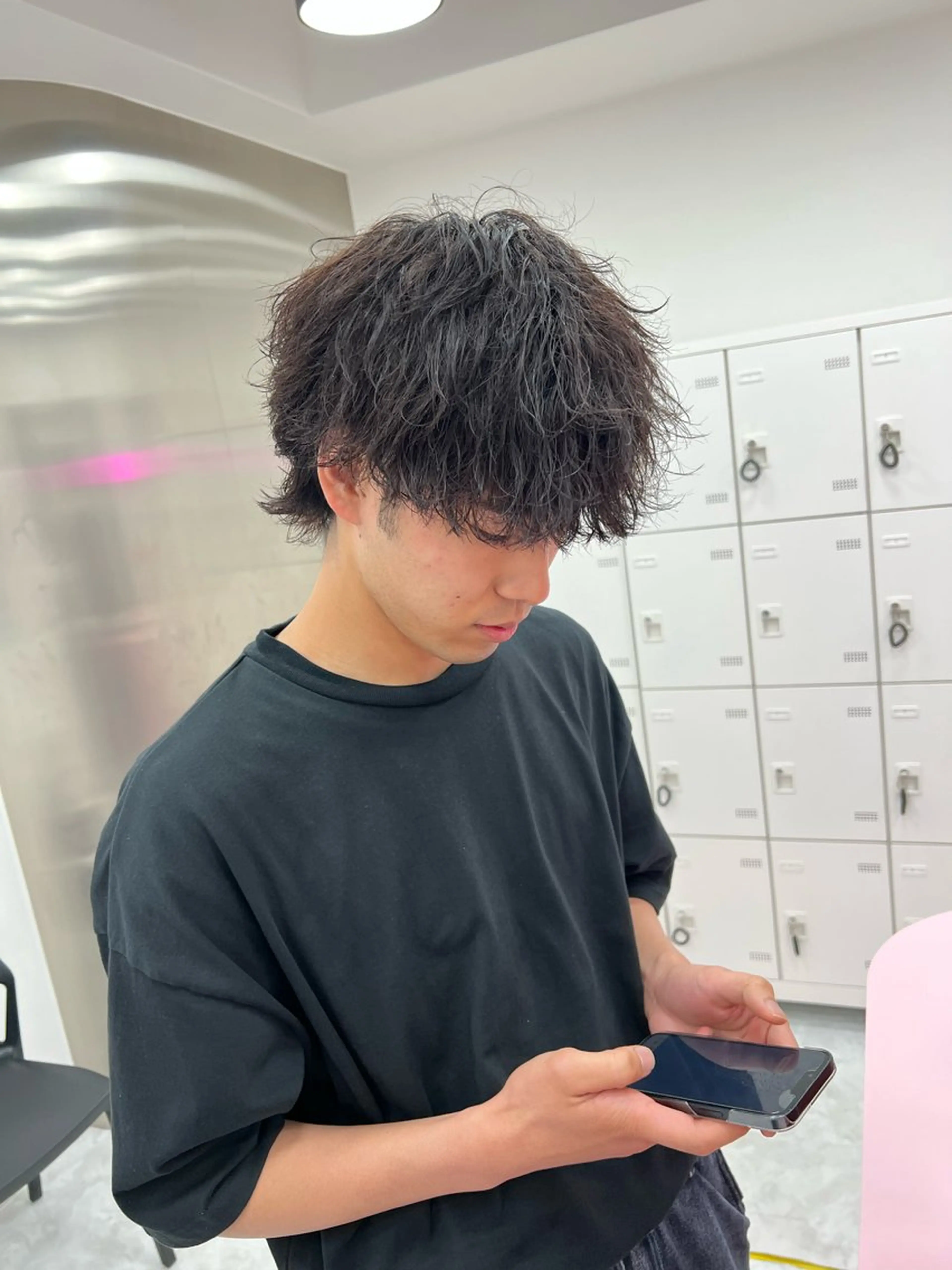 ミディアム パーマ メンズ ミディアムパーマ センターパート メンズ韓国風 韓国マッシュ マッシュウルフ トレンド/レイヤー うる艶🪞CANDYのヘアスタイル