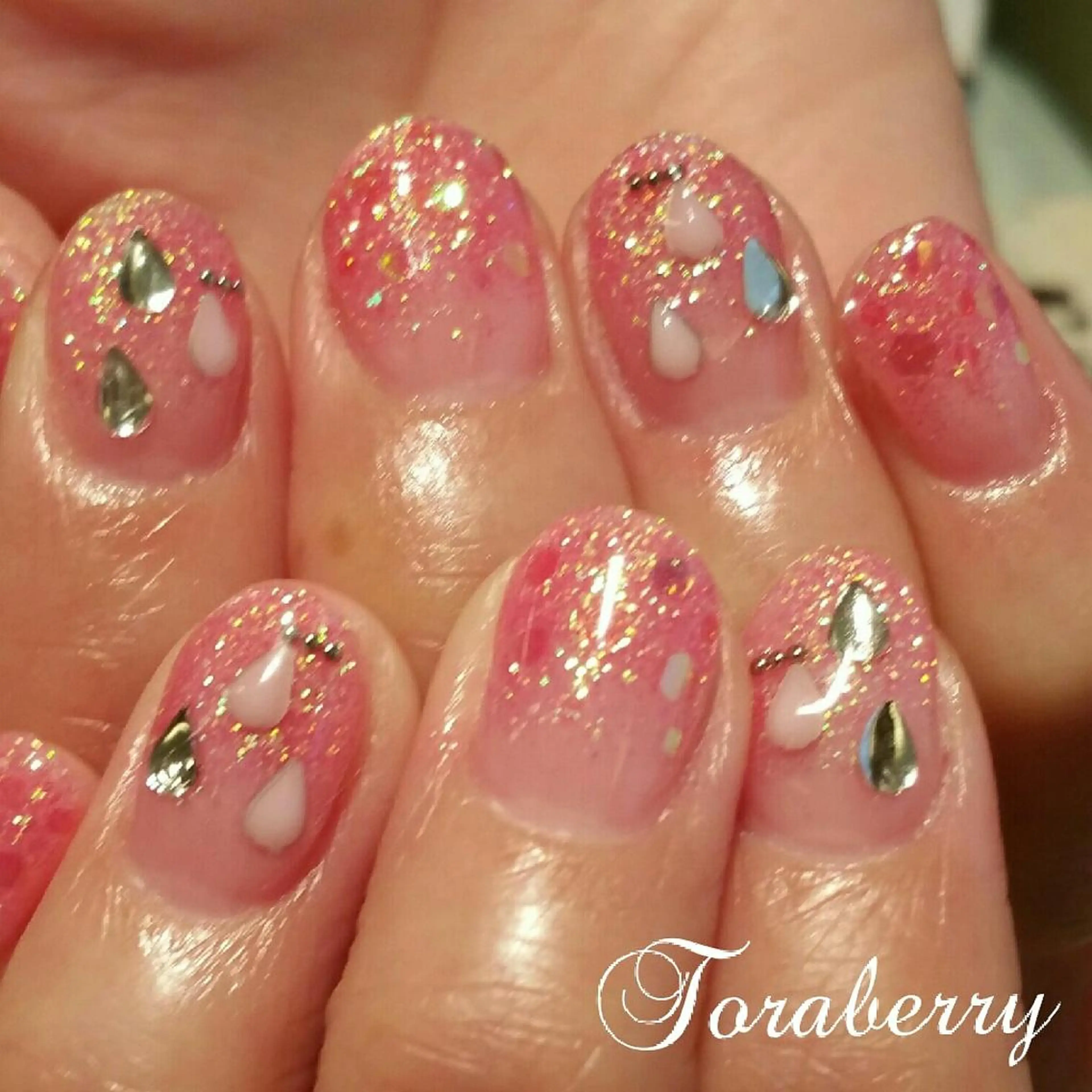 ネイル グラデーション ラメ(グリッター) ラメグラデーション ネイリスト なつみのネイルデザイン