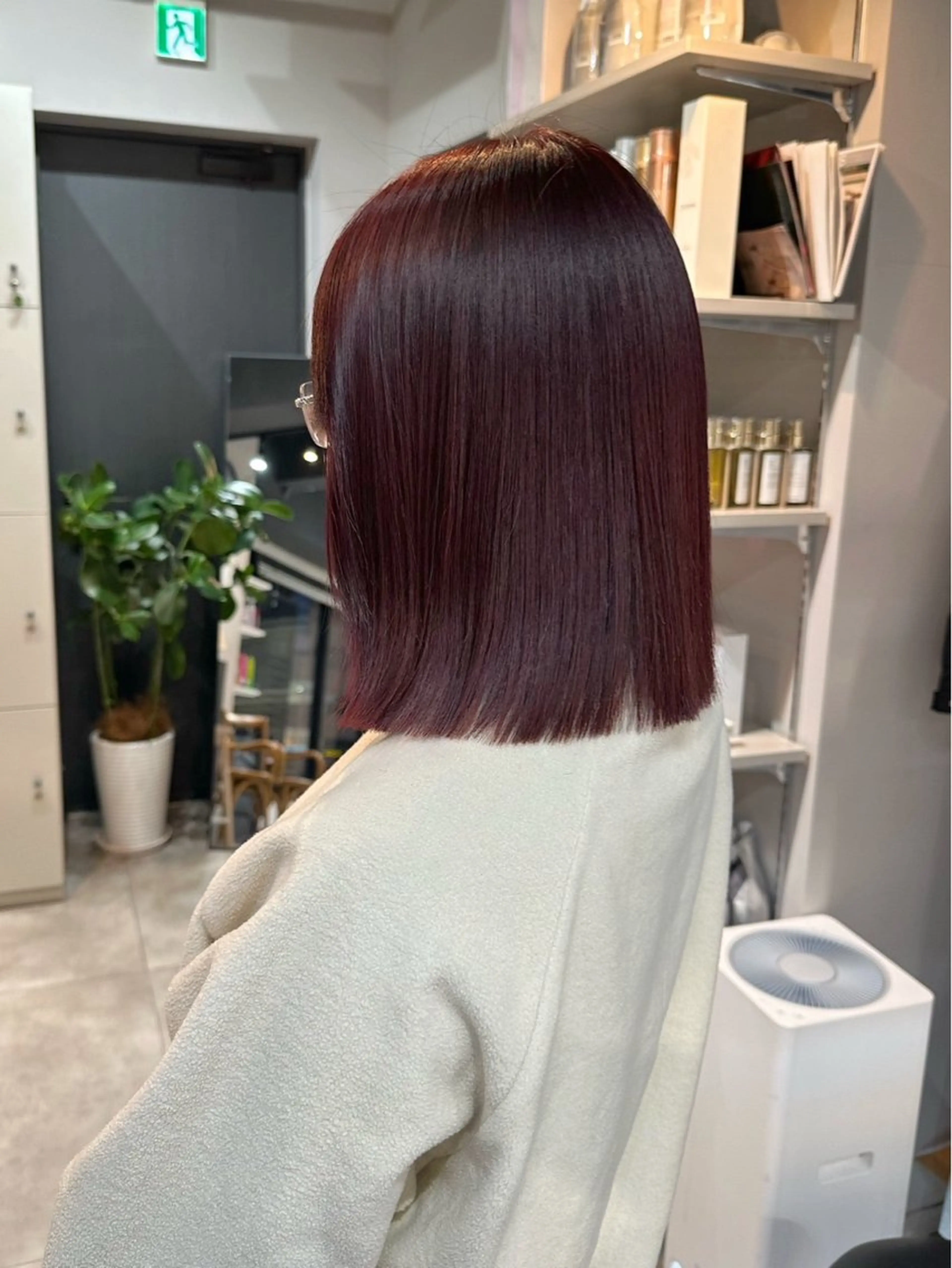 ミディアム カラー ヘアカラー 半野 萌笑のヘアスタイル