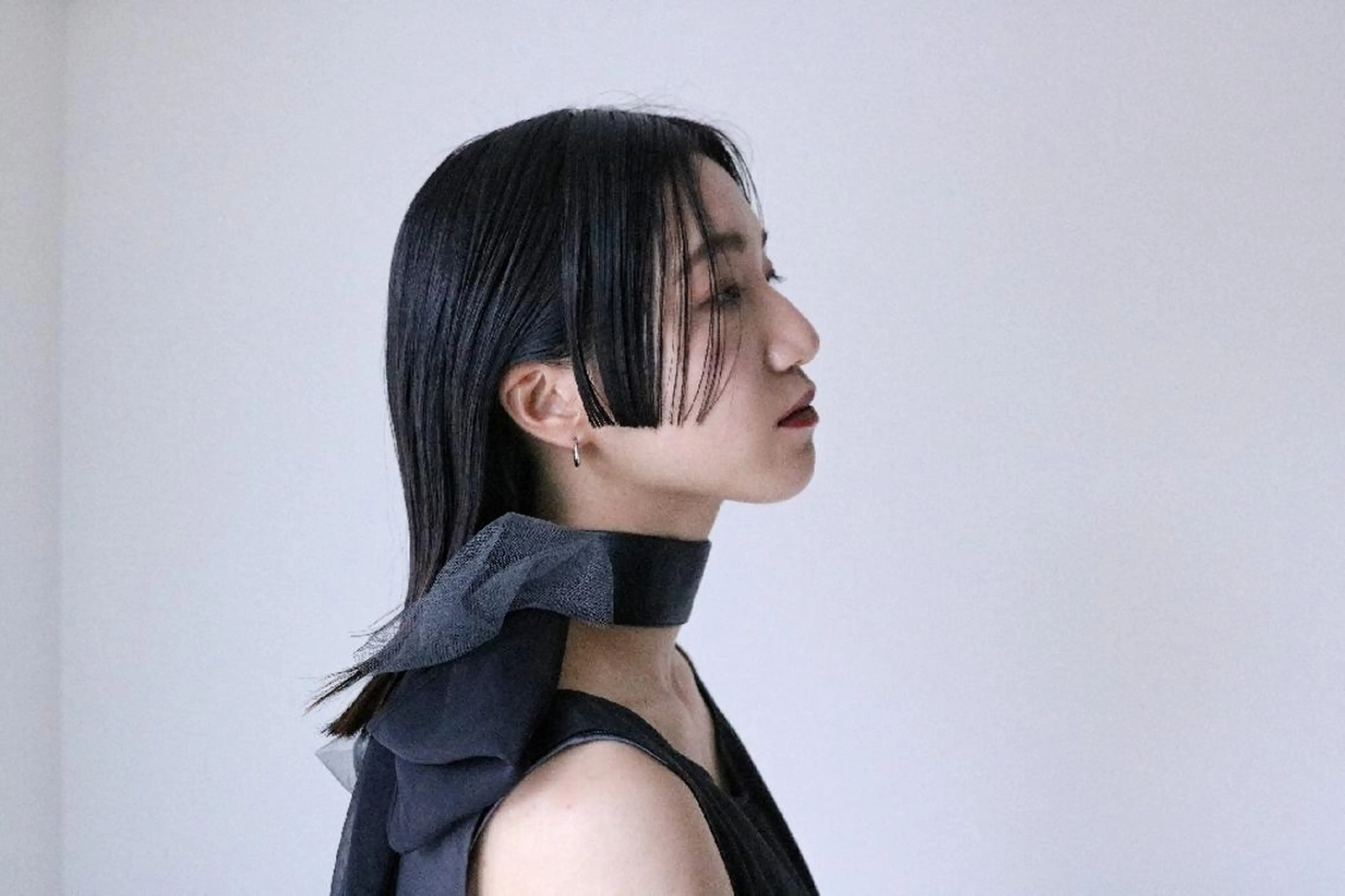 ミディアム 顔周りカット yolo.所属・夜特化型ヘアサロン 𓃱yolo.タナベのヘアスタイル