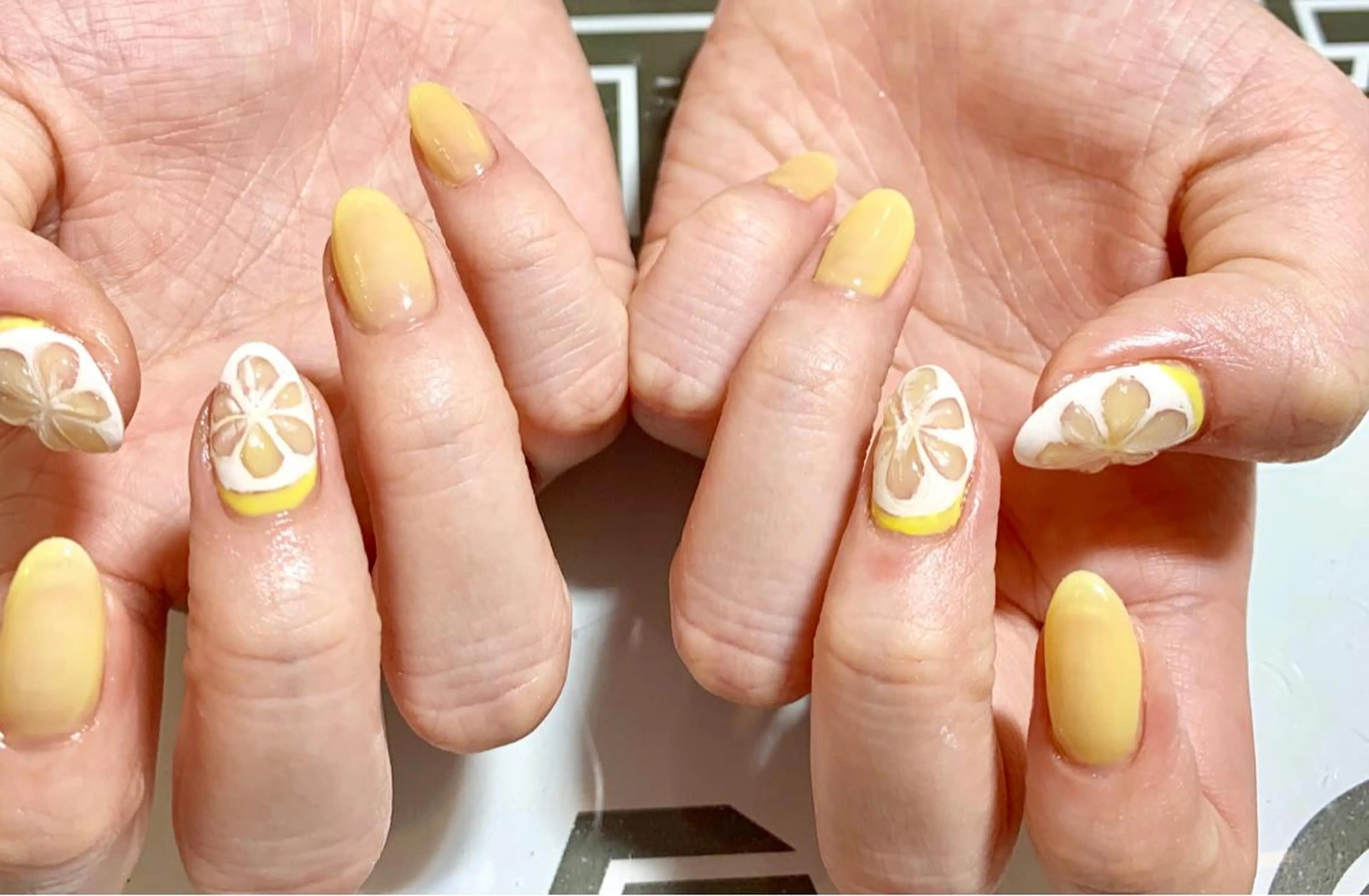 ネイル ハンドネイル JuniNail韓国 ネイリストsuのネイルデザイン