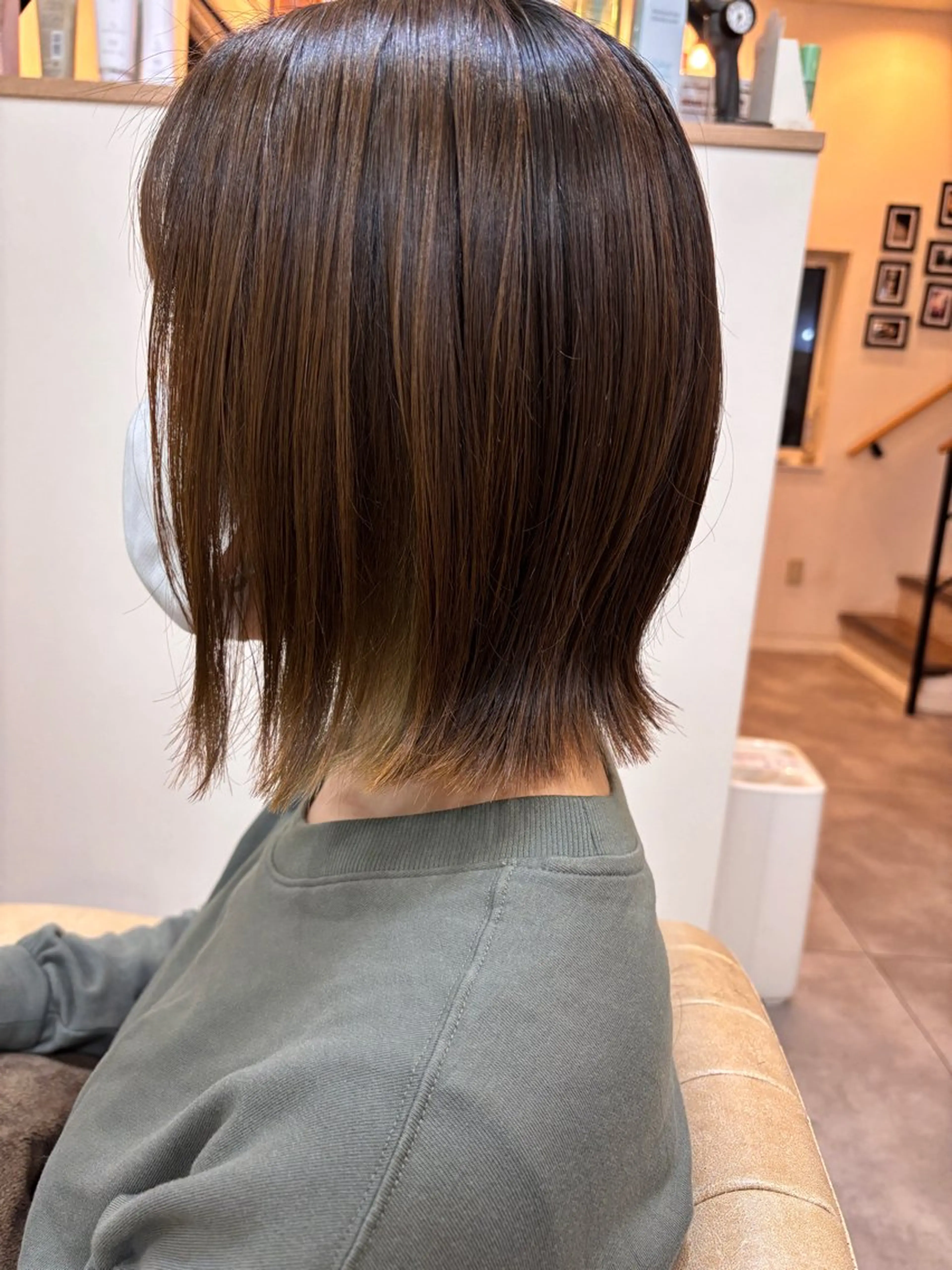 ショート シンセティックヘアデザイン所属・吉井 愛のヘアスタイル