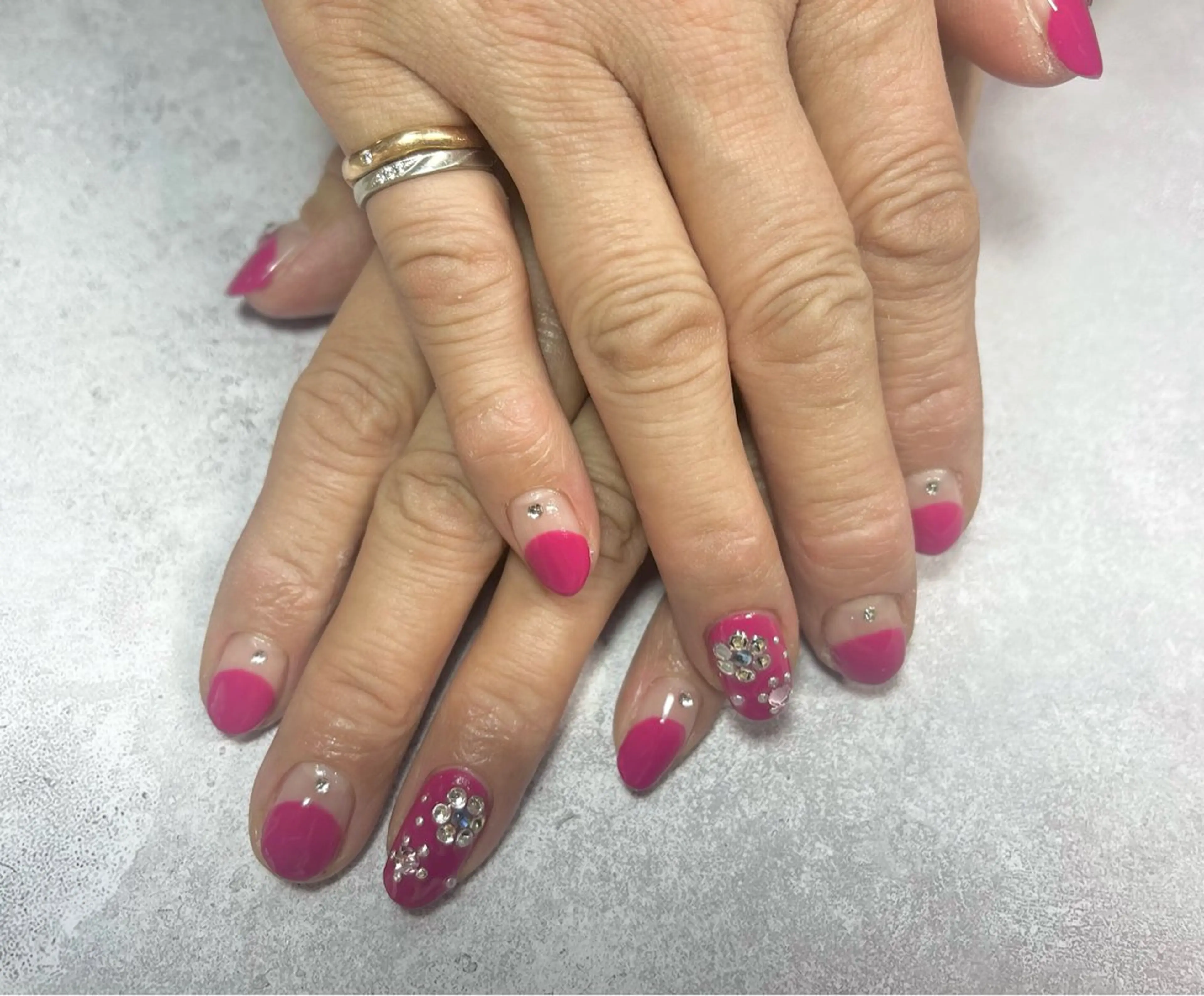 ネイル ハンドネイル more Private Nail Salon所属・K. makiのネイルデザイン