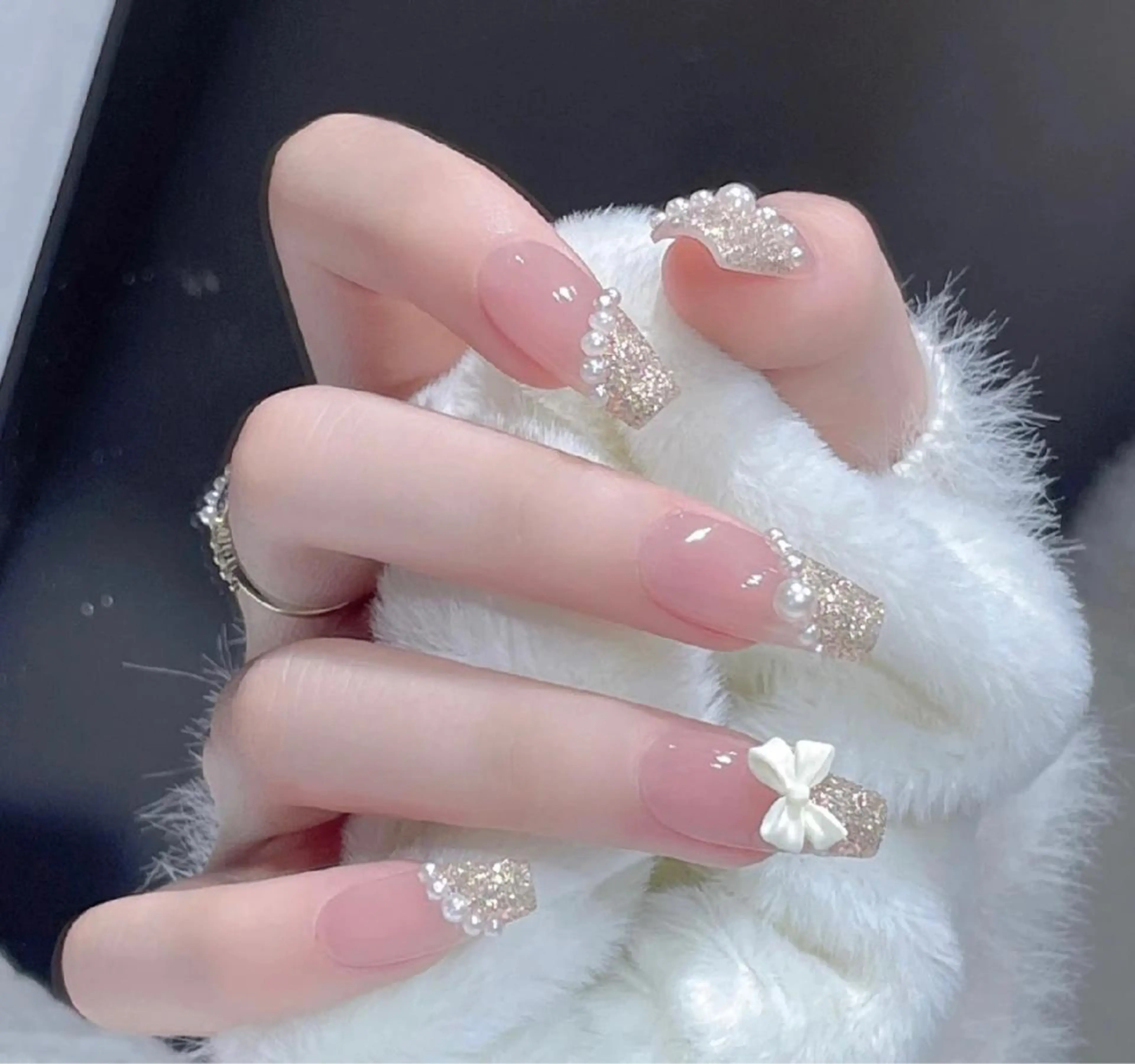 ネイル 💅E•U•B NAIL🌹所属・横浜市中区曙町 ネイルE·U·Bのネイルデザイン