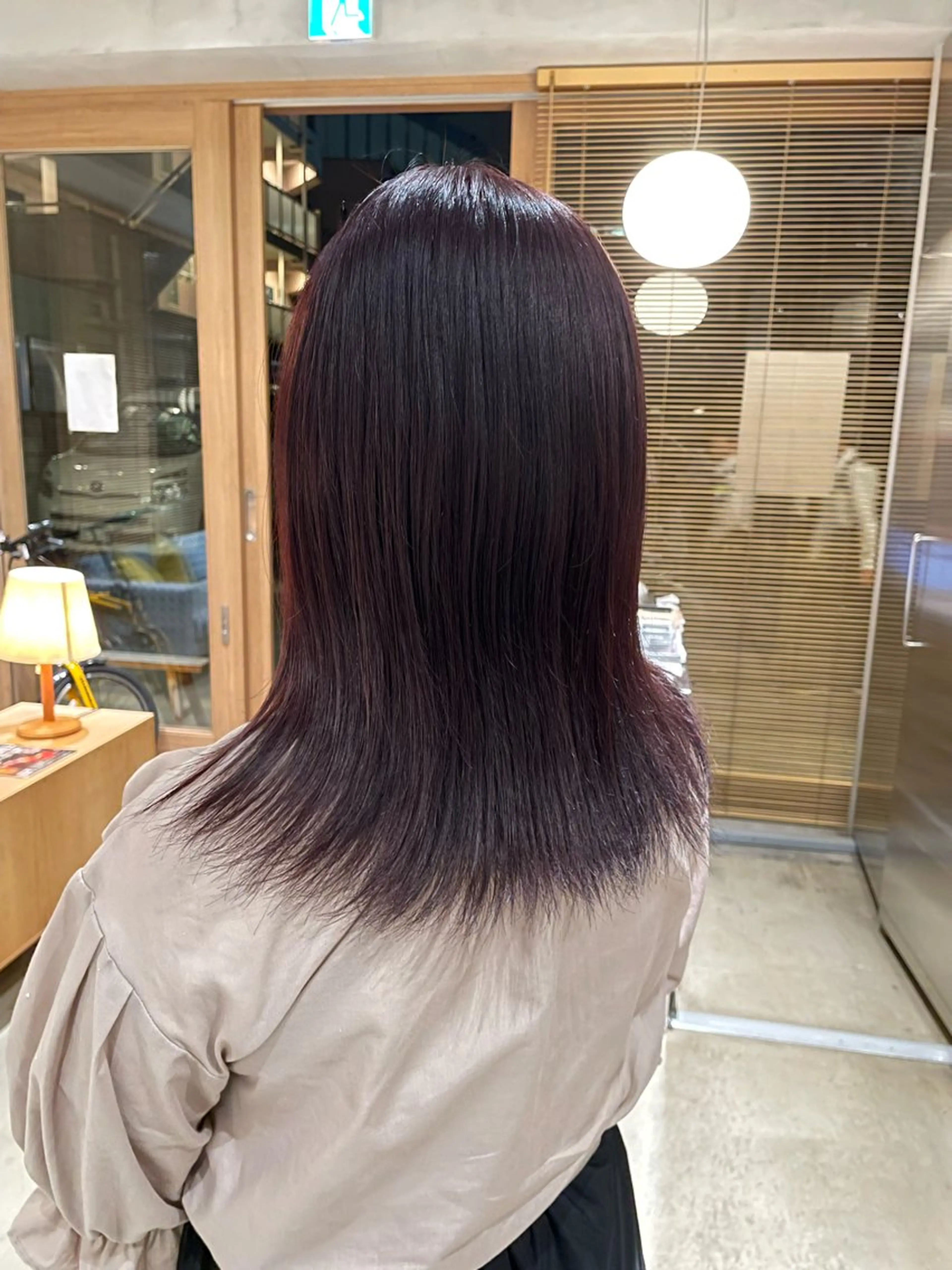 セミロング カラー ラベンダーカラー ピンクカラー ピンクラベンダー 樋口 花穂のヘアスタイル