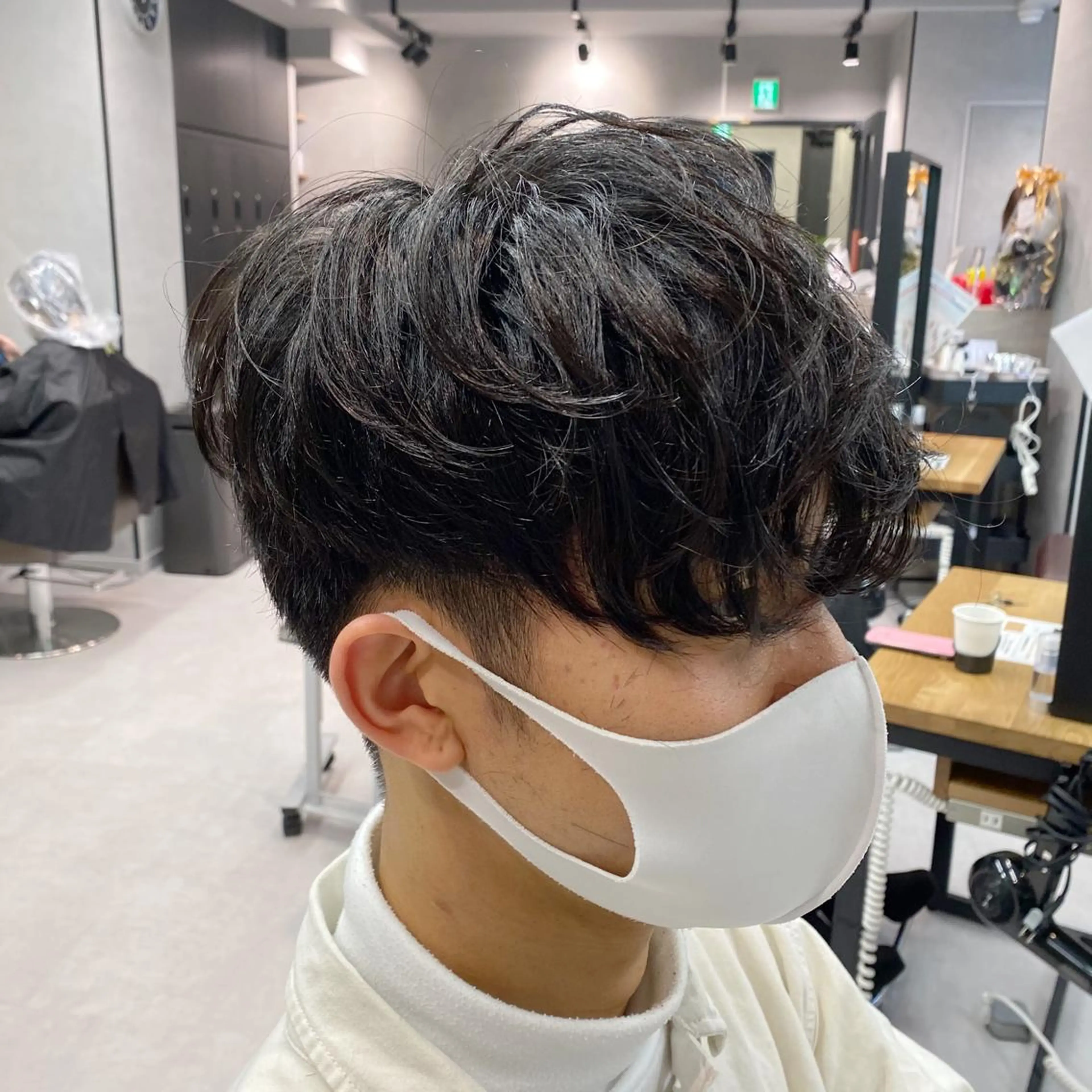 【スタイリングを簡単に!】メンズカット+パーマ+高濃度炭酸泉の写真