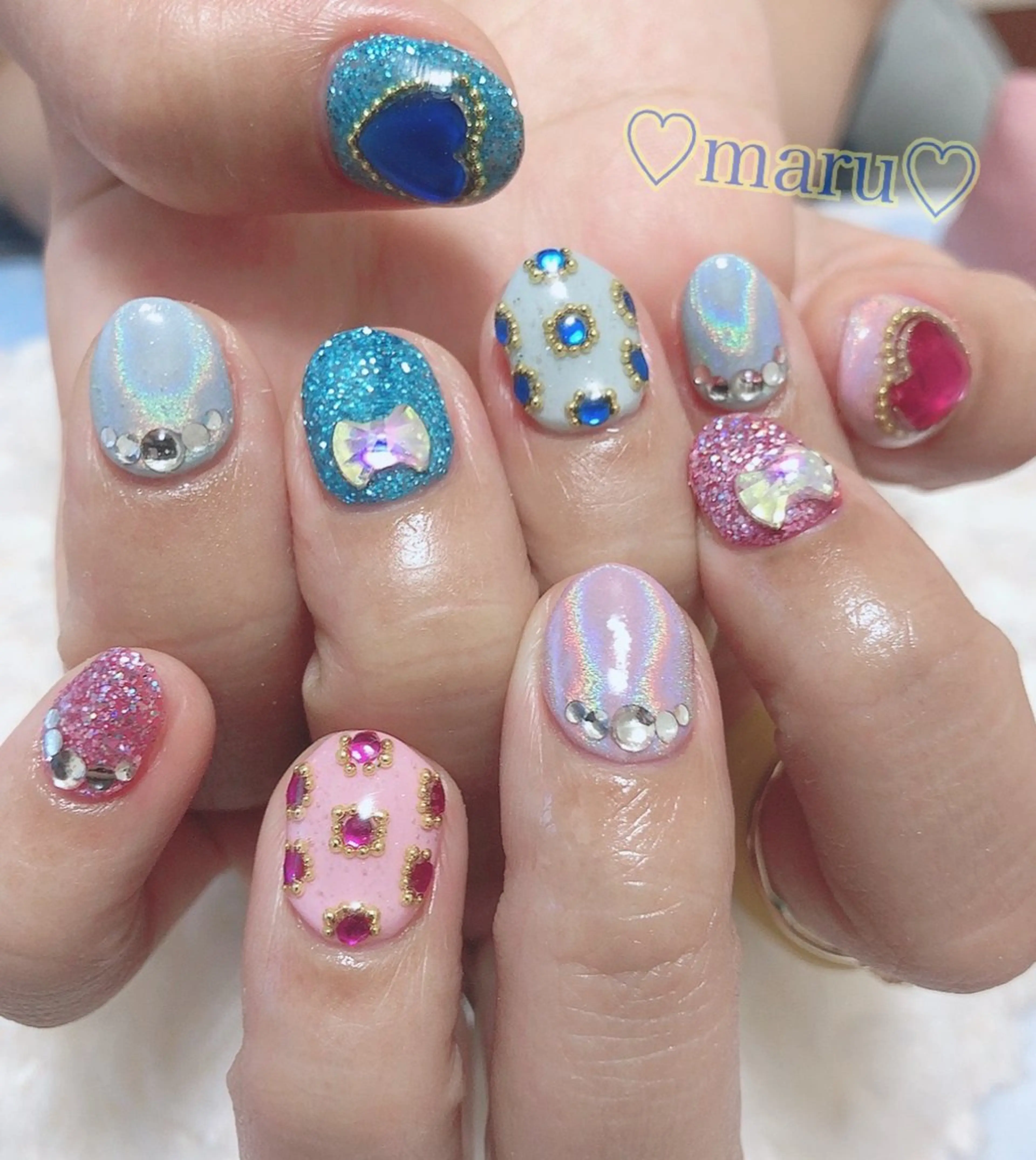 ネイル ハンドネイル フットネイル まるみ♡8/25- 31お休み🙇‍♀️のネイルデザイン