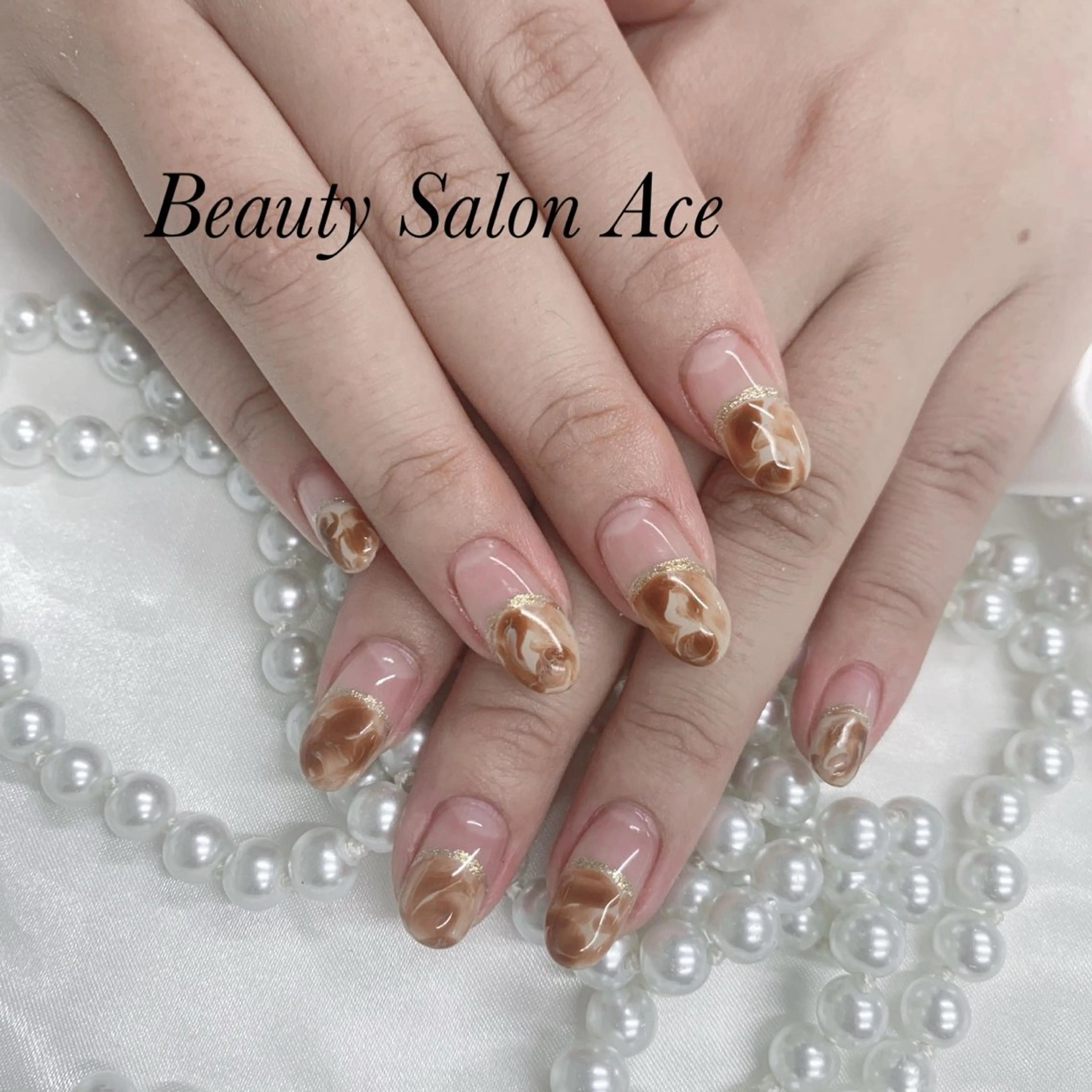 ネイル ラメ(グリッター) 冬ネイル クリスマス ハンドネイル ハンドケア Beauty Salon Ace（ネイルサロン　エース）所属・フィルイン専門店 Aceのネイルデザイン