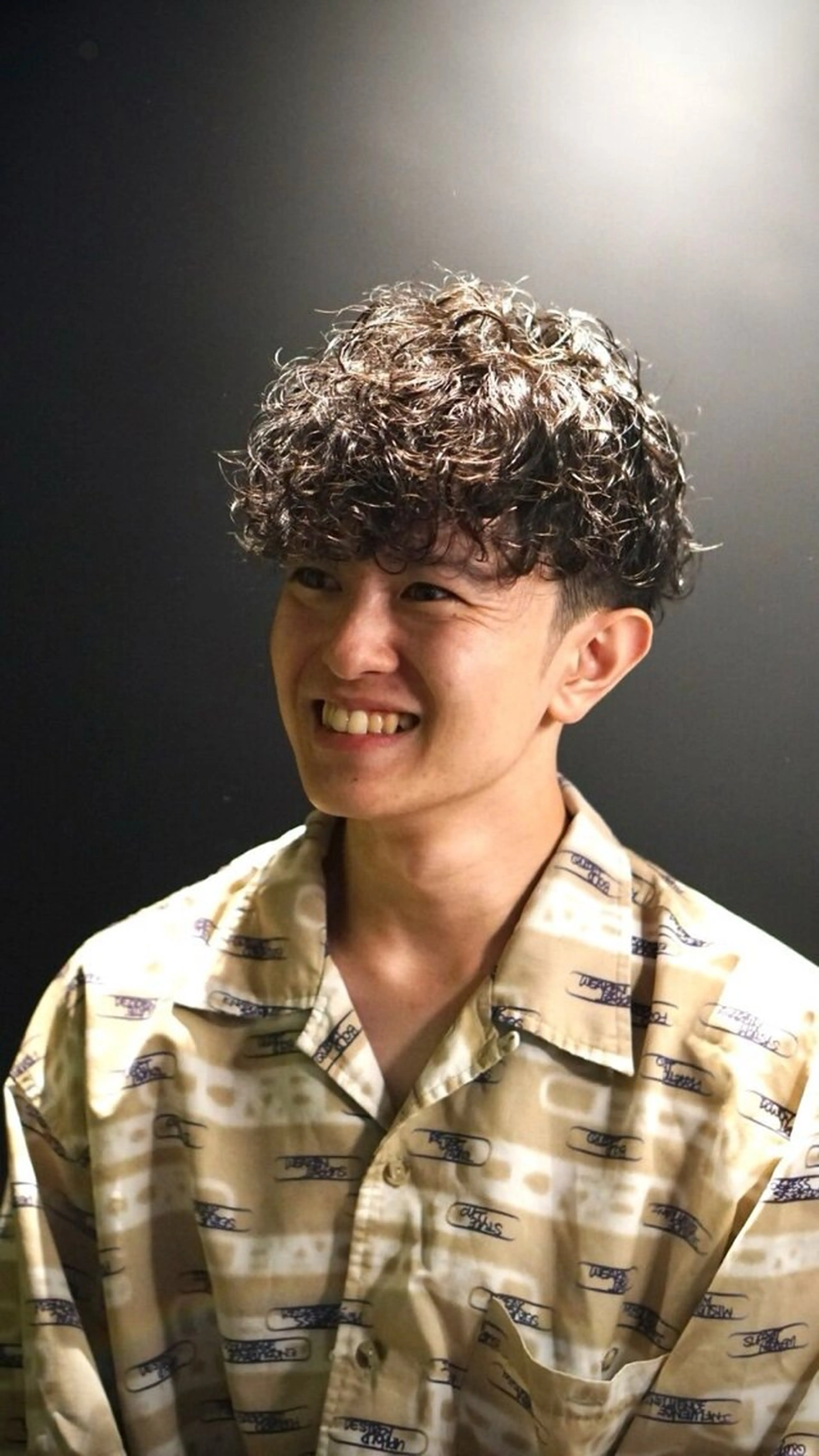 ミディアム パーマ メンズ 山田 香菜のヘアスタイル