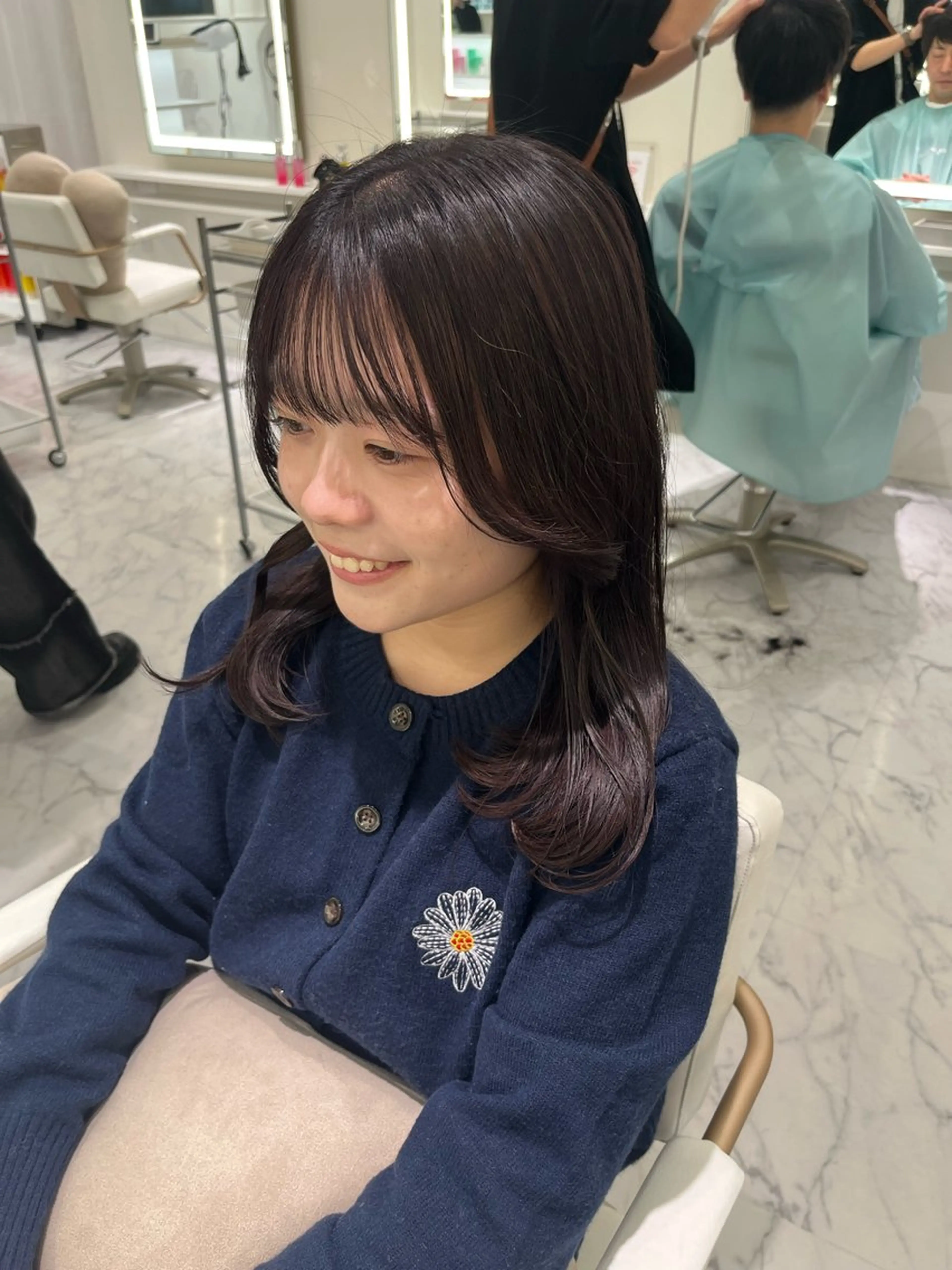 ミディアム カラー ブリーチ ヘアカラー ParveMix 🌝🫧山本 玲南のヘアスタイル