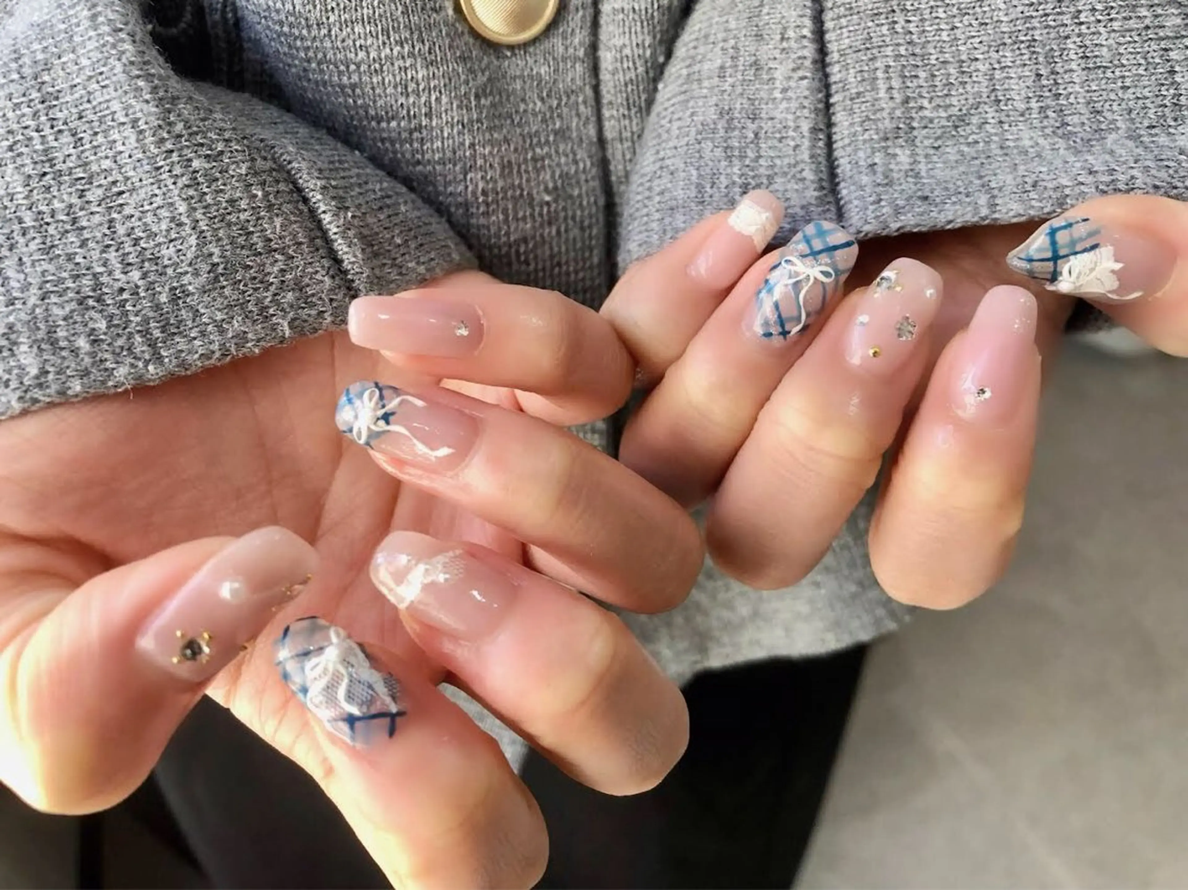 ネイル レース リボン RITZ福岡薬院店　まつげパーマ/マツエク/ネイル/眉毛所属・💅 momokoのネイルデザイン
