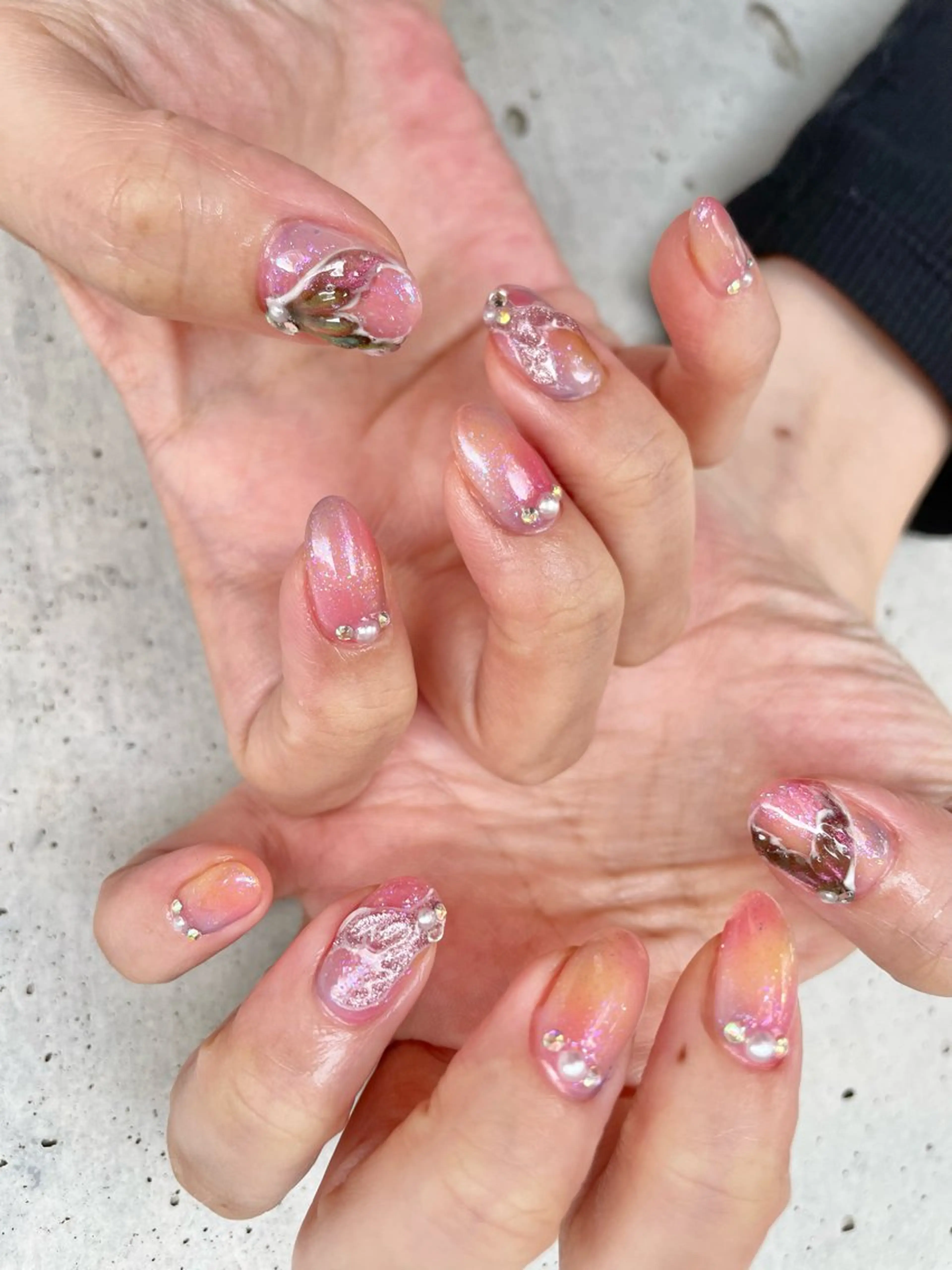 ネイル ハンドネイル nail salon Re:na-juのネイルデザイン
