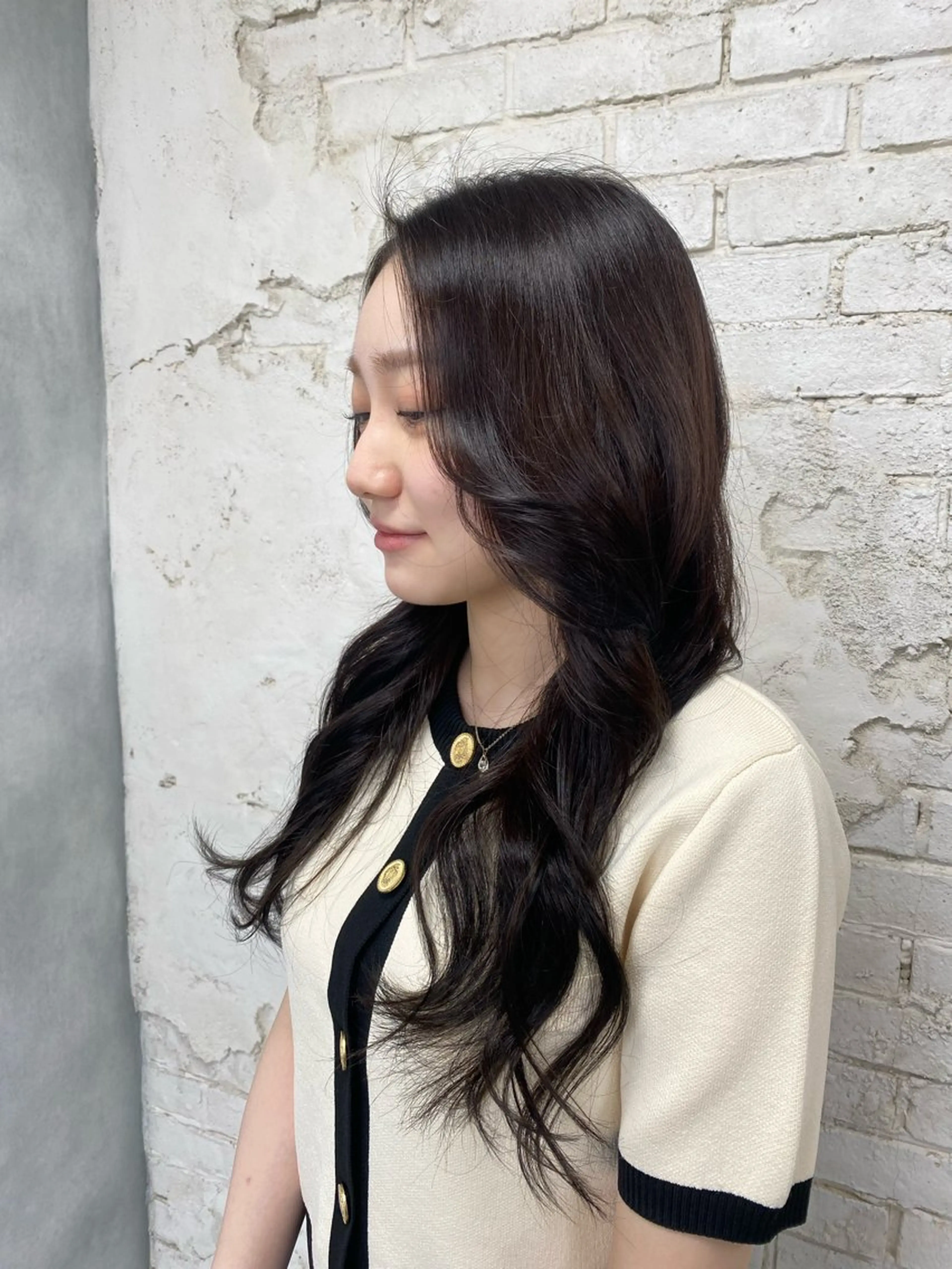 ロング カラー SAKURA 〖ベージュ系カラー〗のヘアスタイル