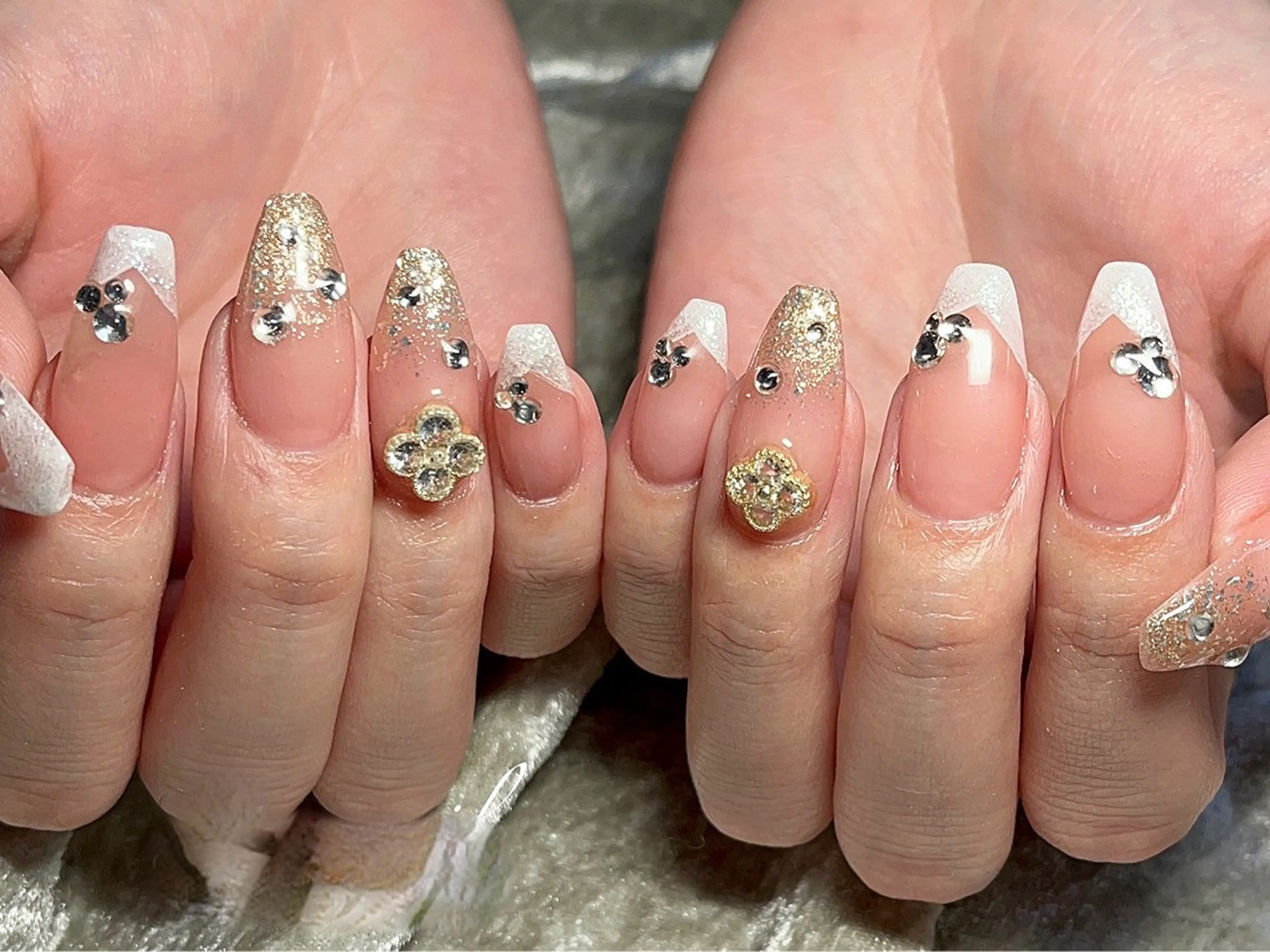 ネイル アートネイル ハンドネイル Ajnail所属・ネイリスト Misaのネイルデザイン