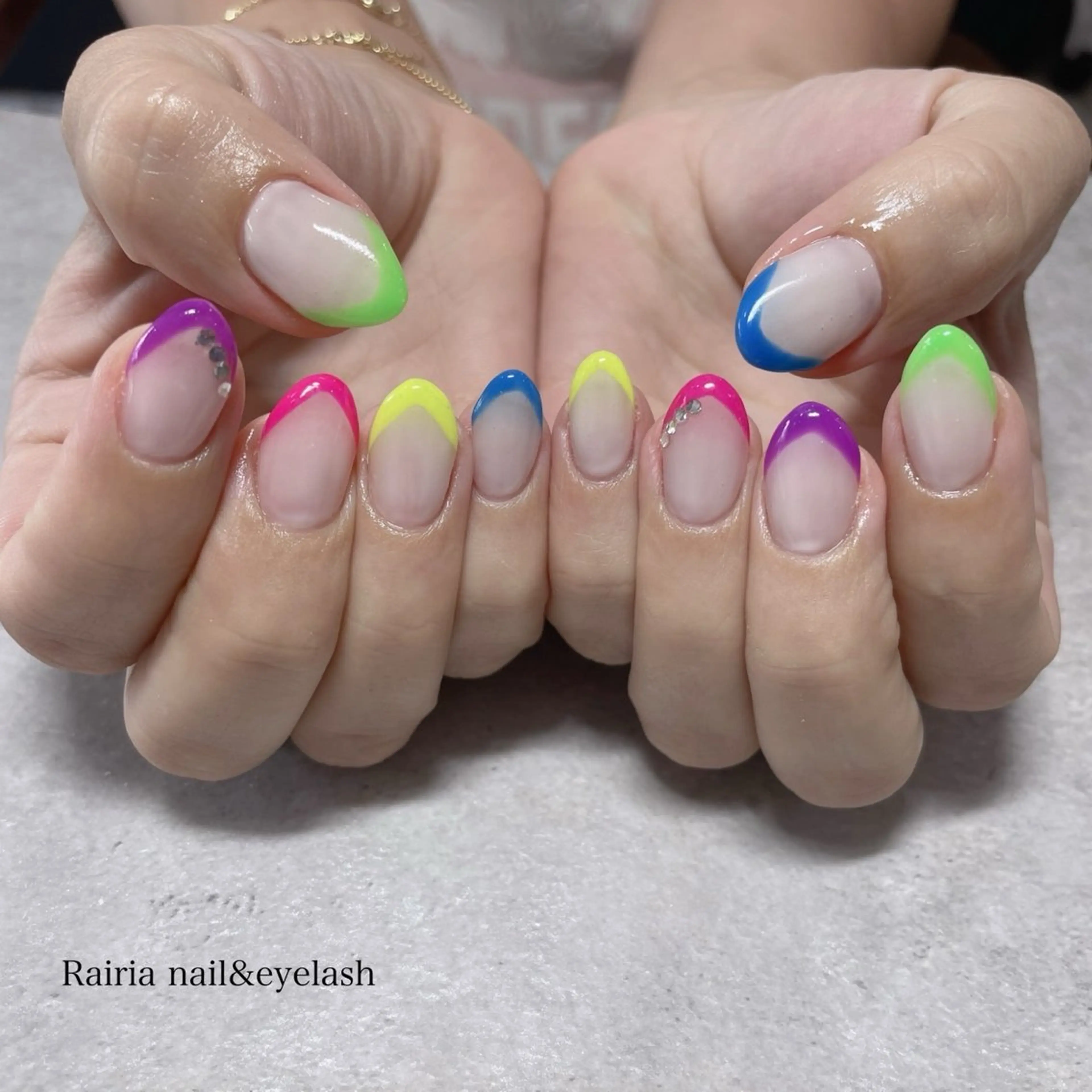 ネイル フットネイル フレンチネイル ジェルネイル マグネットネイル オフィスネイル NAILSALON CRISTA所属・🤍CRISTA yui🤍のネイルデザイン