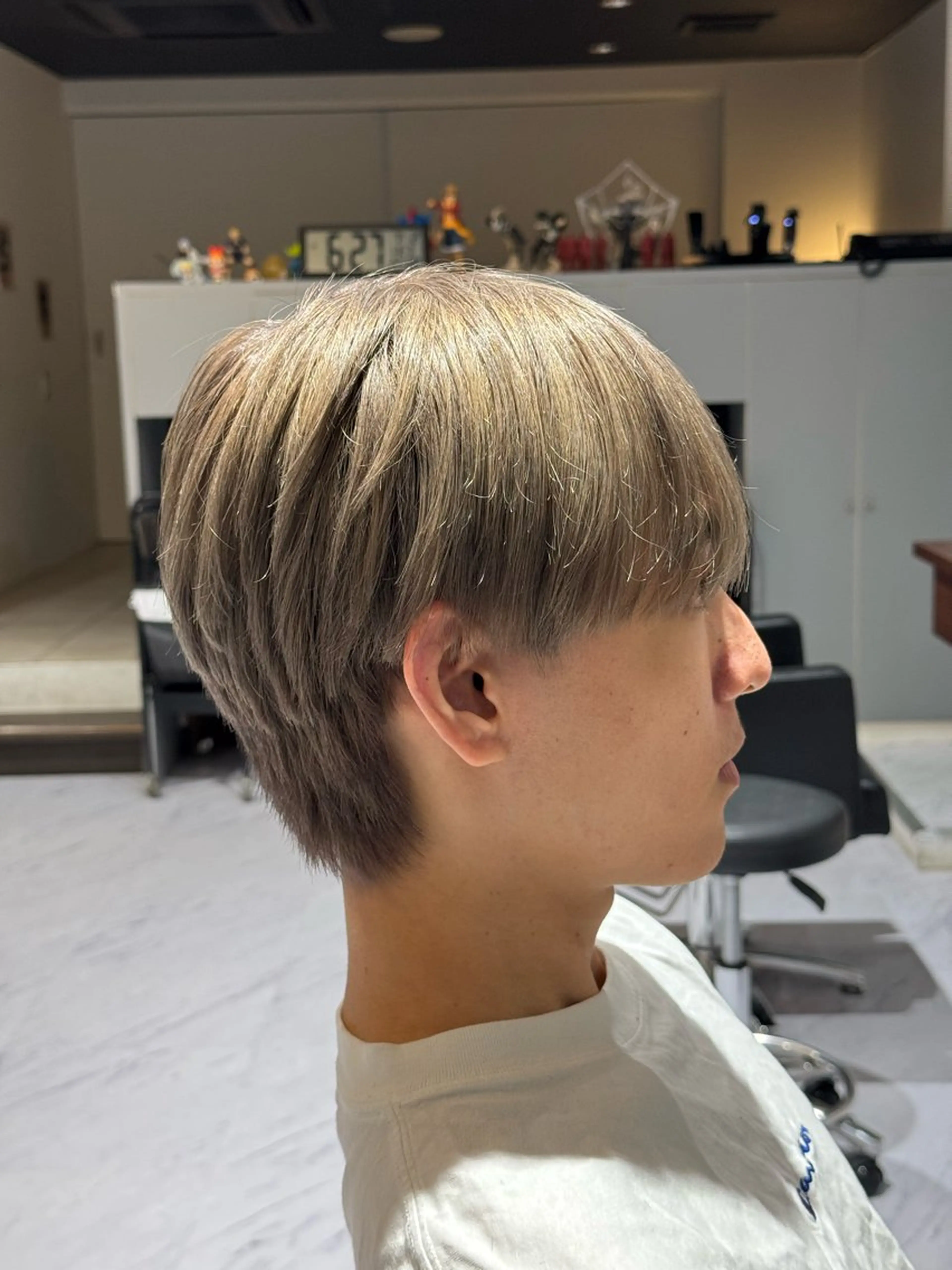 ショート カラー メンズ マッシュウルフ マッシュ メンズウルフカット ベージュカラー ミルクティーベージュ カット ヘアカラー Men’s hair Coeur 大和八木駅前店所属・東 拓己のヘアスタイル