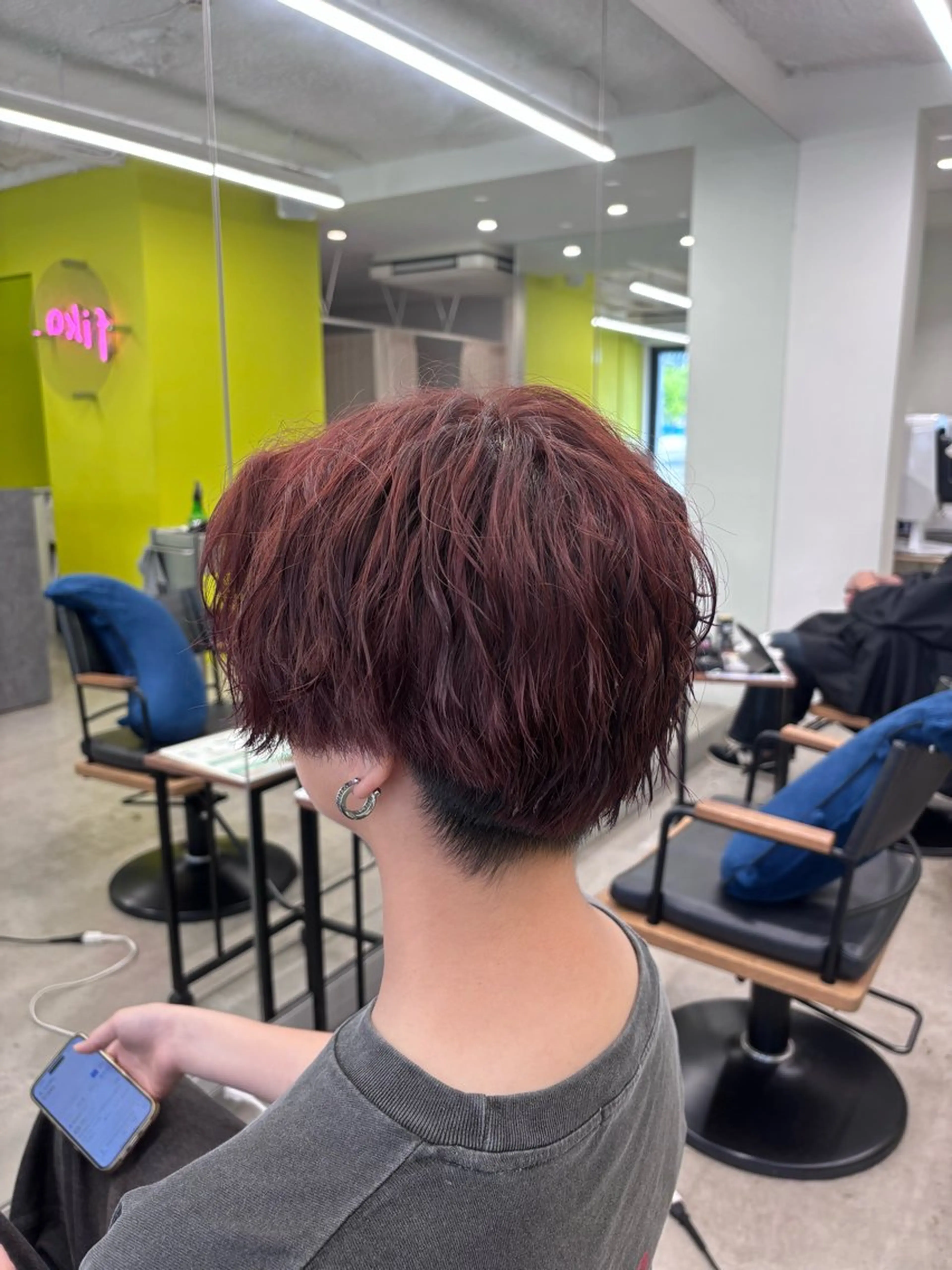 カラー ピンクカラー レッドカラー ヘアカラー fika所属・鈴木 ちさきのヘアスタイル