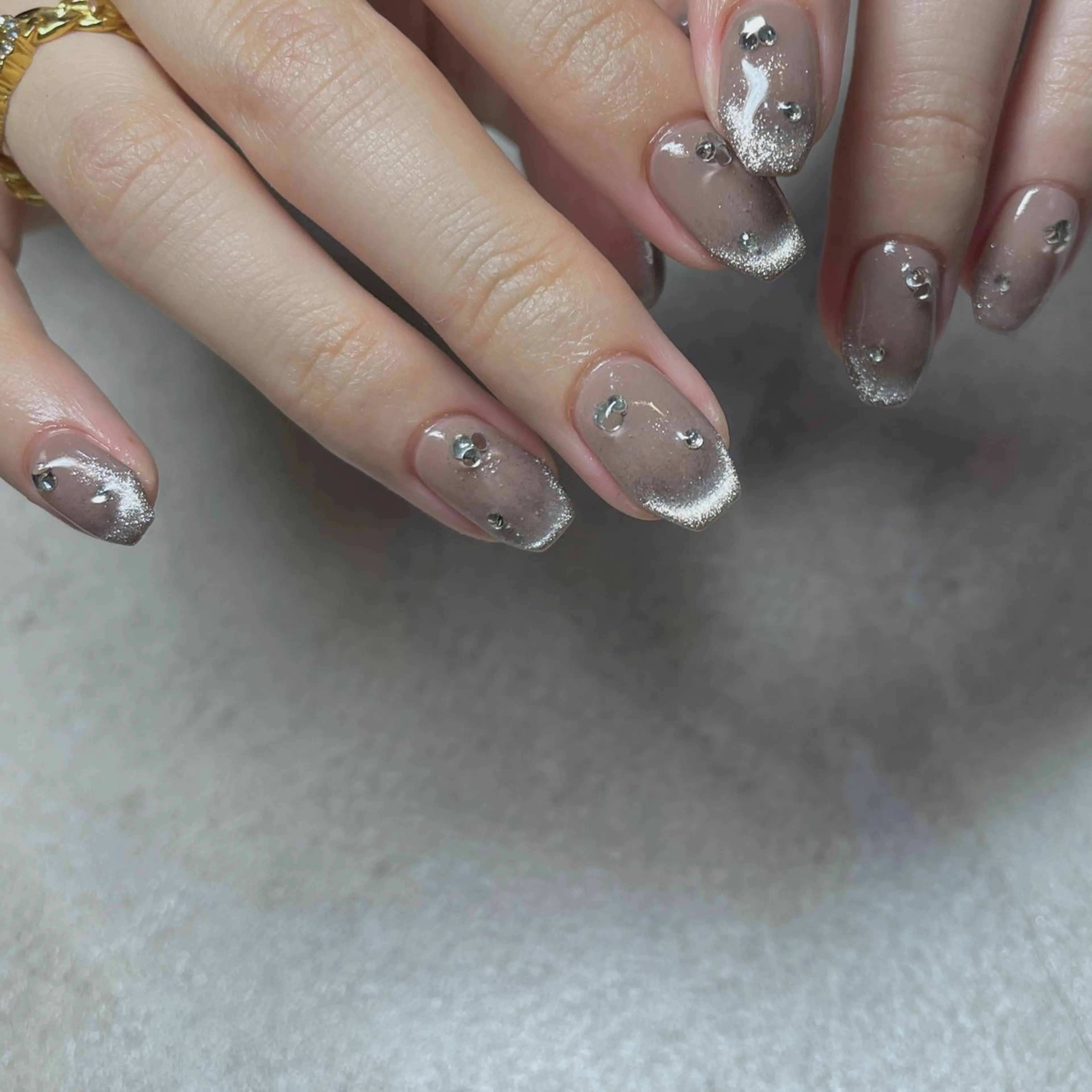 ネイル グラデーション キラキラネイル ラメ(グリッター) マグネットネイル ストーンネイル ハンドネイル acs.n所属・ネイル，耳つぼ 風間すみれのその他イメージ