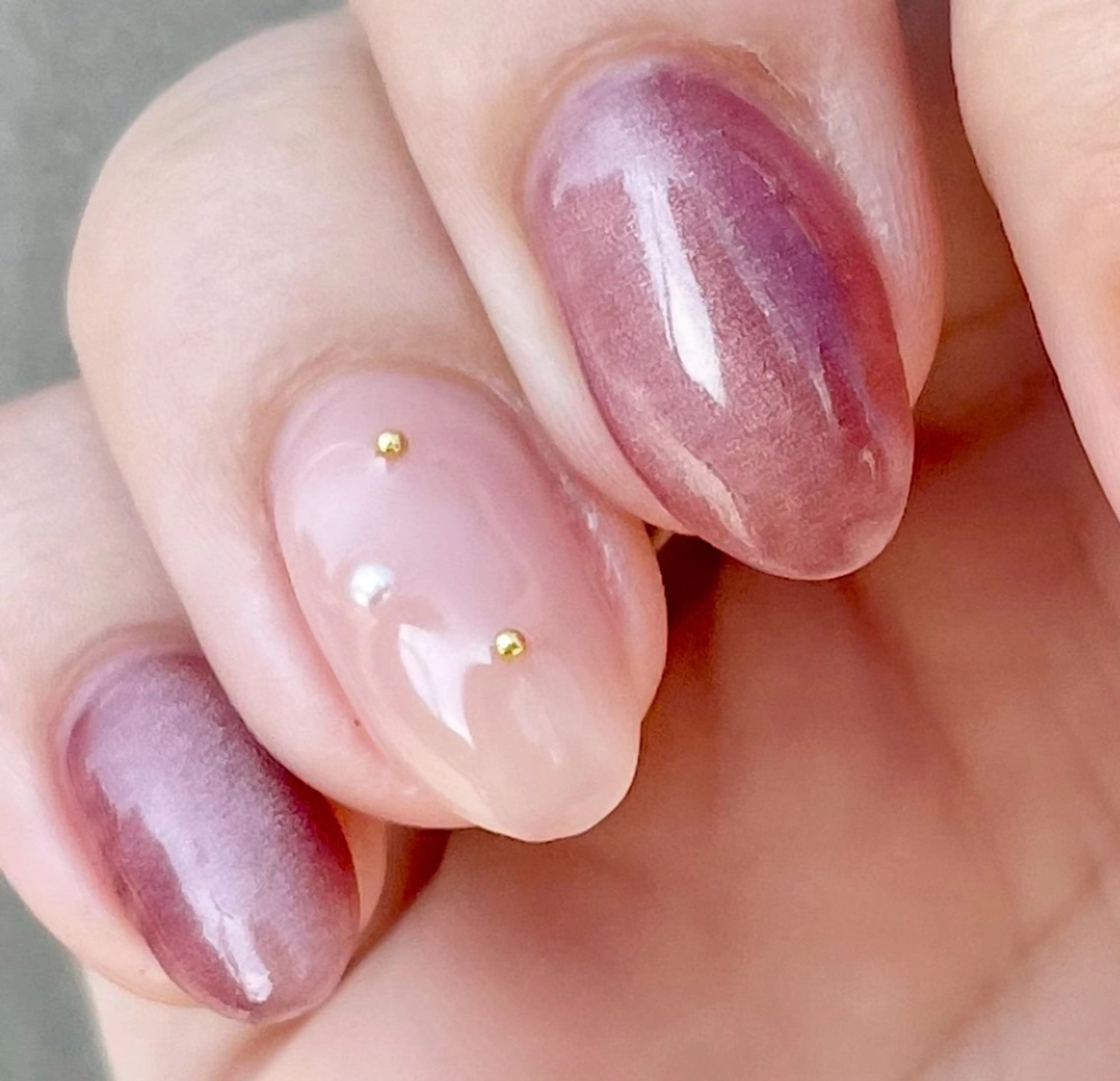 ネイル ボルドー オフィスネイル Seemly 千田町店所属・フラワーパラジェル 🌸シームリーエミのネイルデザイン